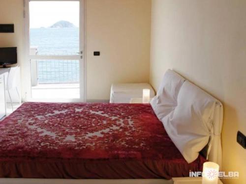 Double Room with Sea View photo 2