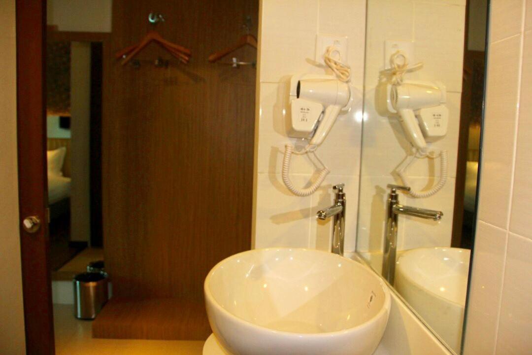 Premier Suite with Balcony