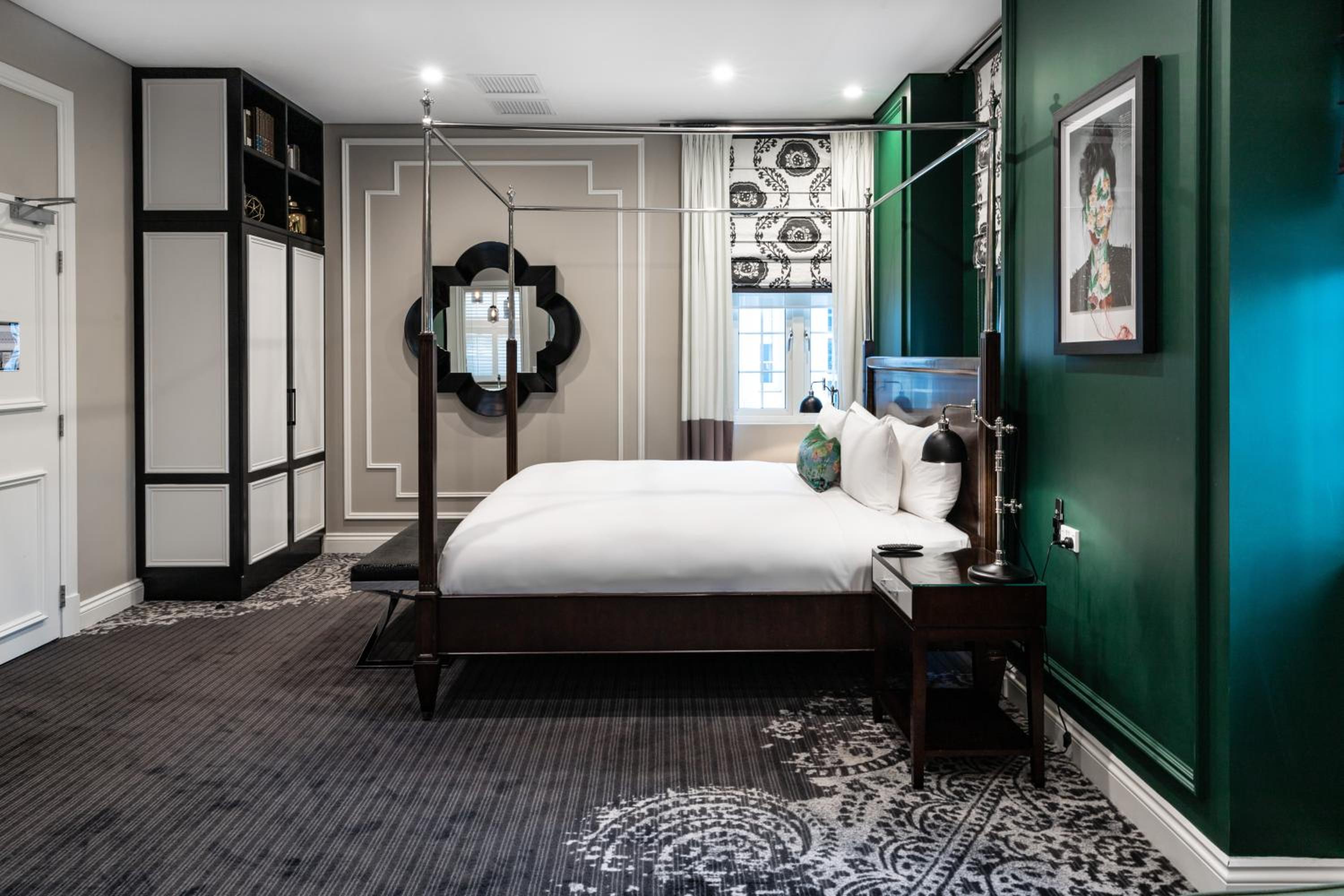 Thomson Suite - Photo 2