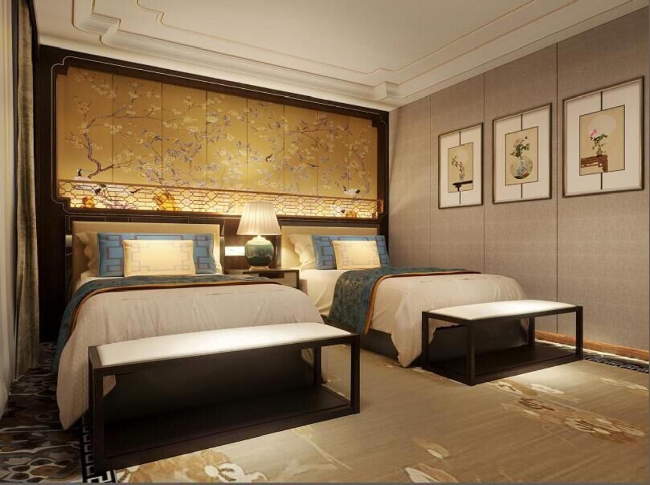 Exclusive Deluxe Queen or Twin Room photo 3