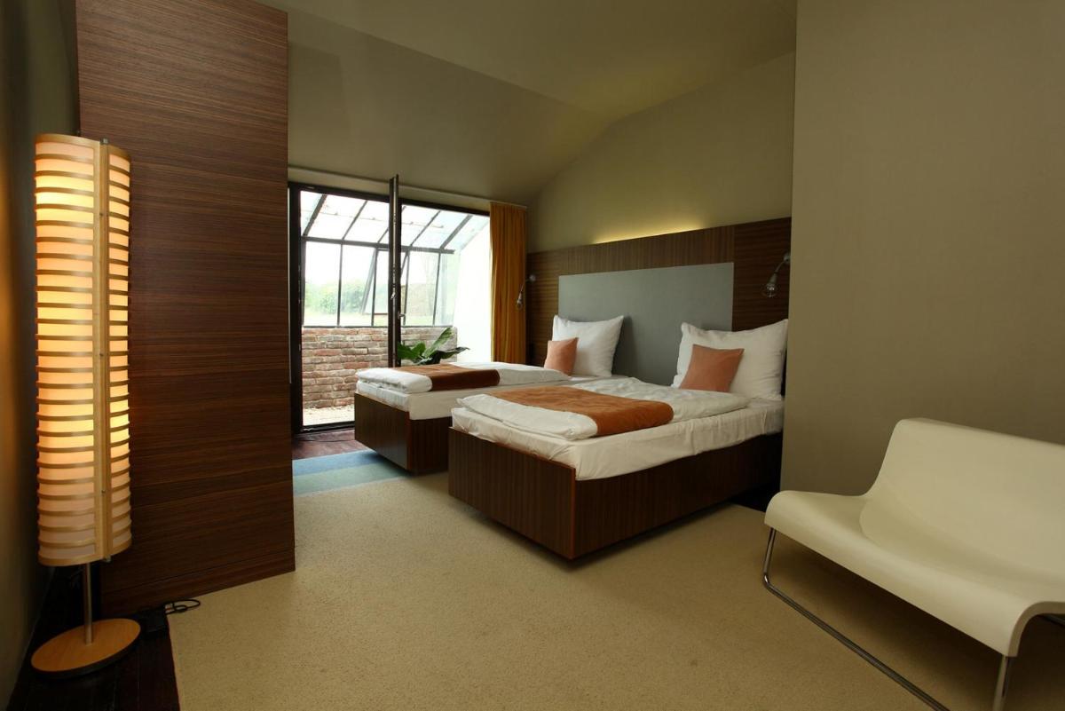 Business Double Room - Annex photo 3