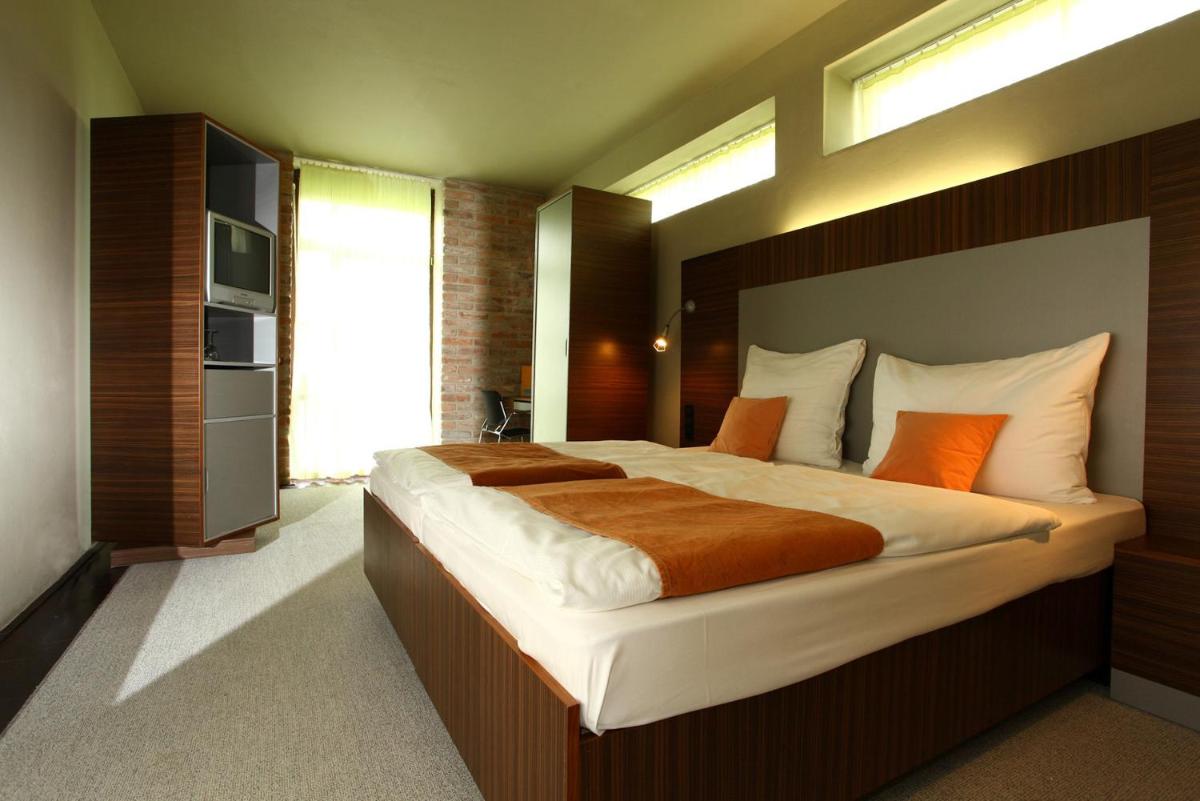 Double Room with Patio - Annex photo 1