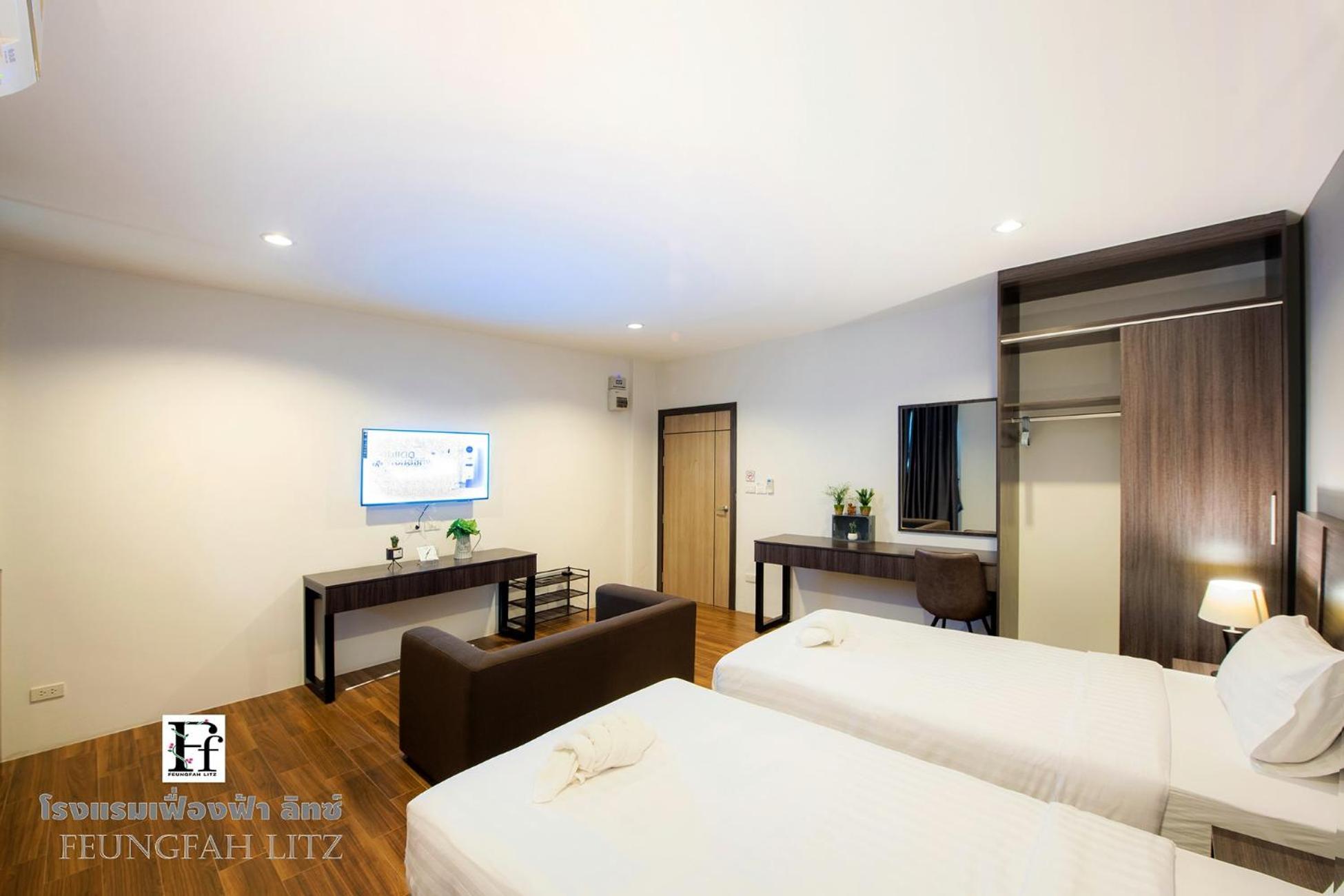 Standard Twin Room - Photo 6
