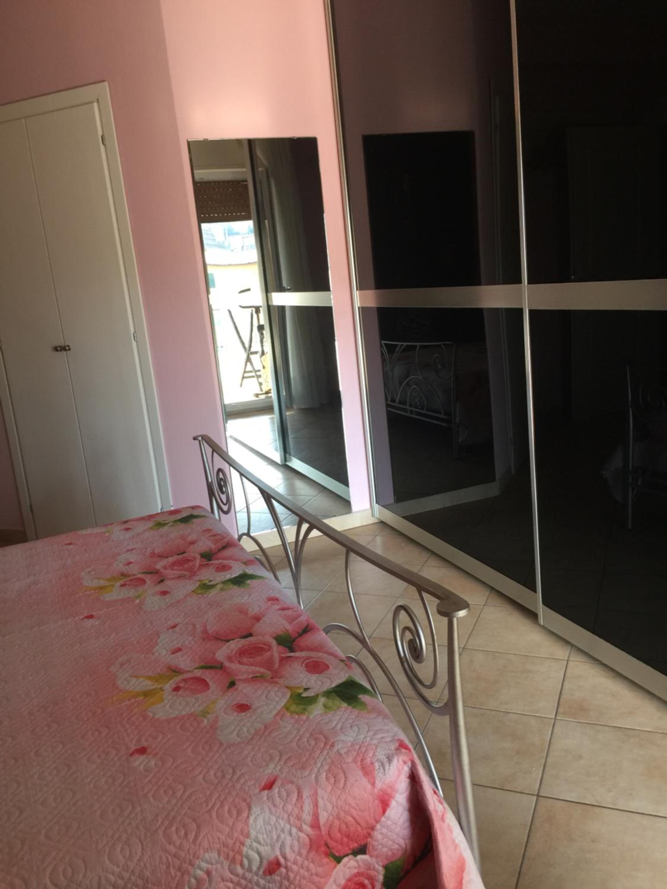 Apartment - Photo 9