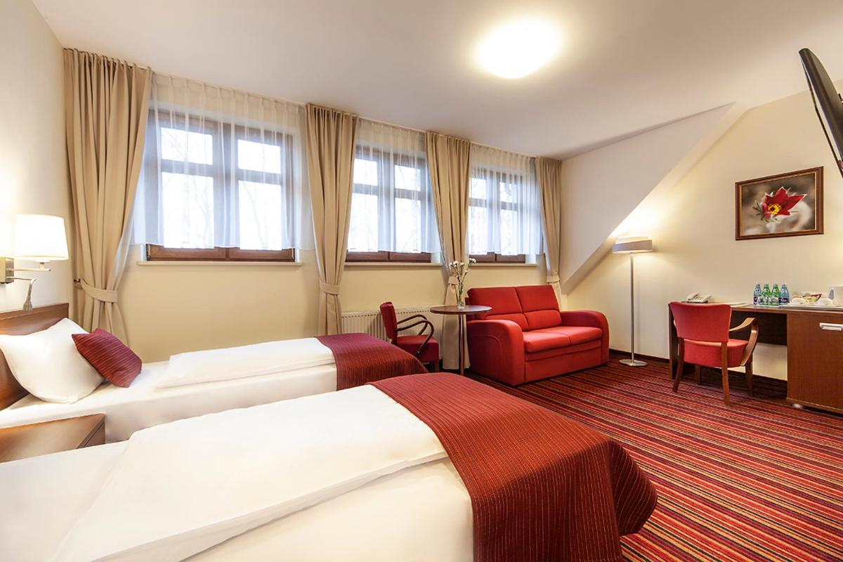 Standard Plus Twin Room - Photo 1