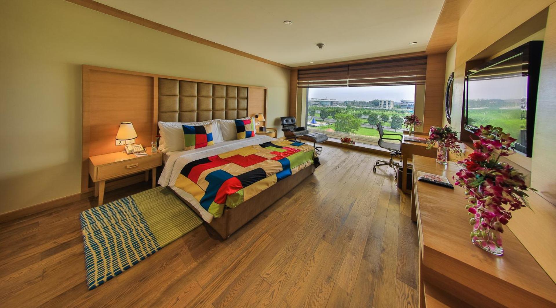 Premier King Room with 10% discount on F&SB, SPA & Laundry,Happy Hours deal offering 1+1 offer. Offer is available from 6:00 PM till 8:00 PM at The Circle Bar Premier King Room with 10% discount on F&SB, SPA & Laundry,Happy Hours deal offering 1+1 offer. Offer is available from 6:00 PM till 8:00 PM at The Circle Bar