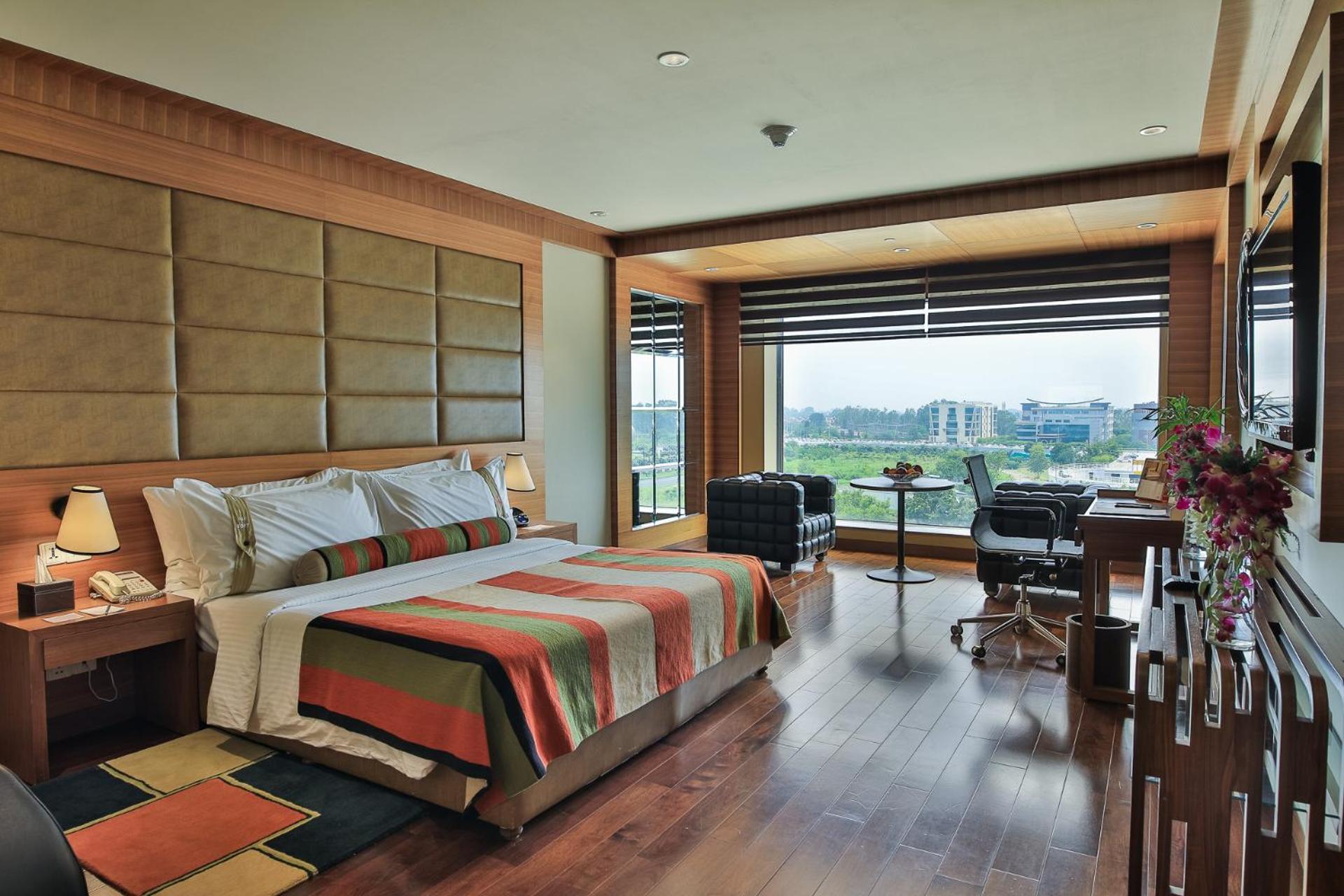 Luxury Room with 10% discount on F&SB, SPA & Laundry, Complimentary Lounge access along with eve Hi Tea at Lounge Luxury Room with 10% discount on F&SB, SPA & Laundry, Complimentary Lounge access along with eve Hi Tea at Lounge