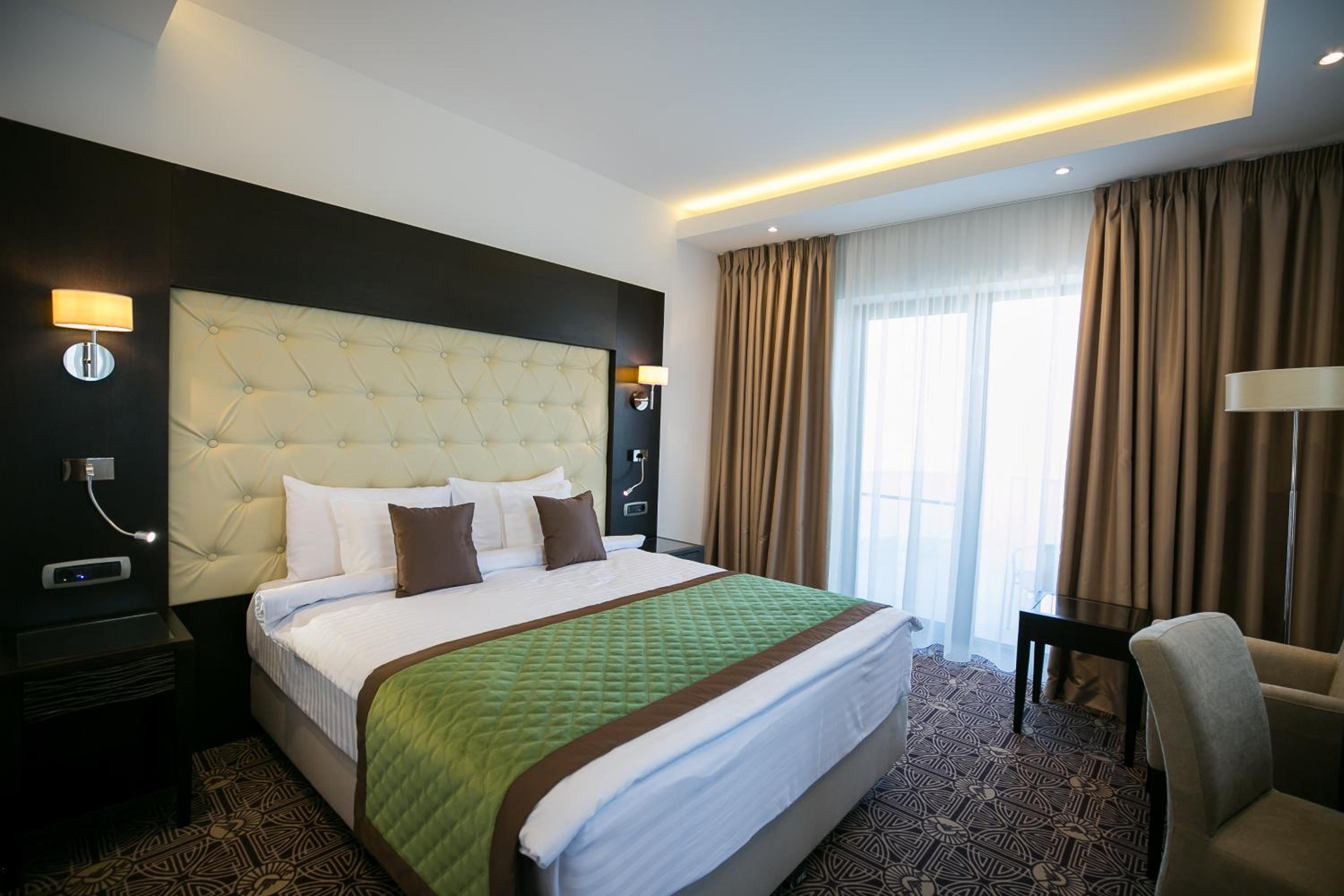 Double or Twin Room - Photo 1