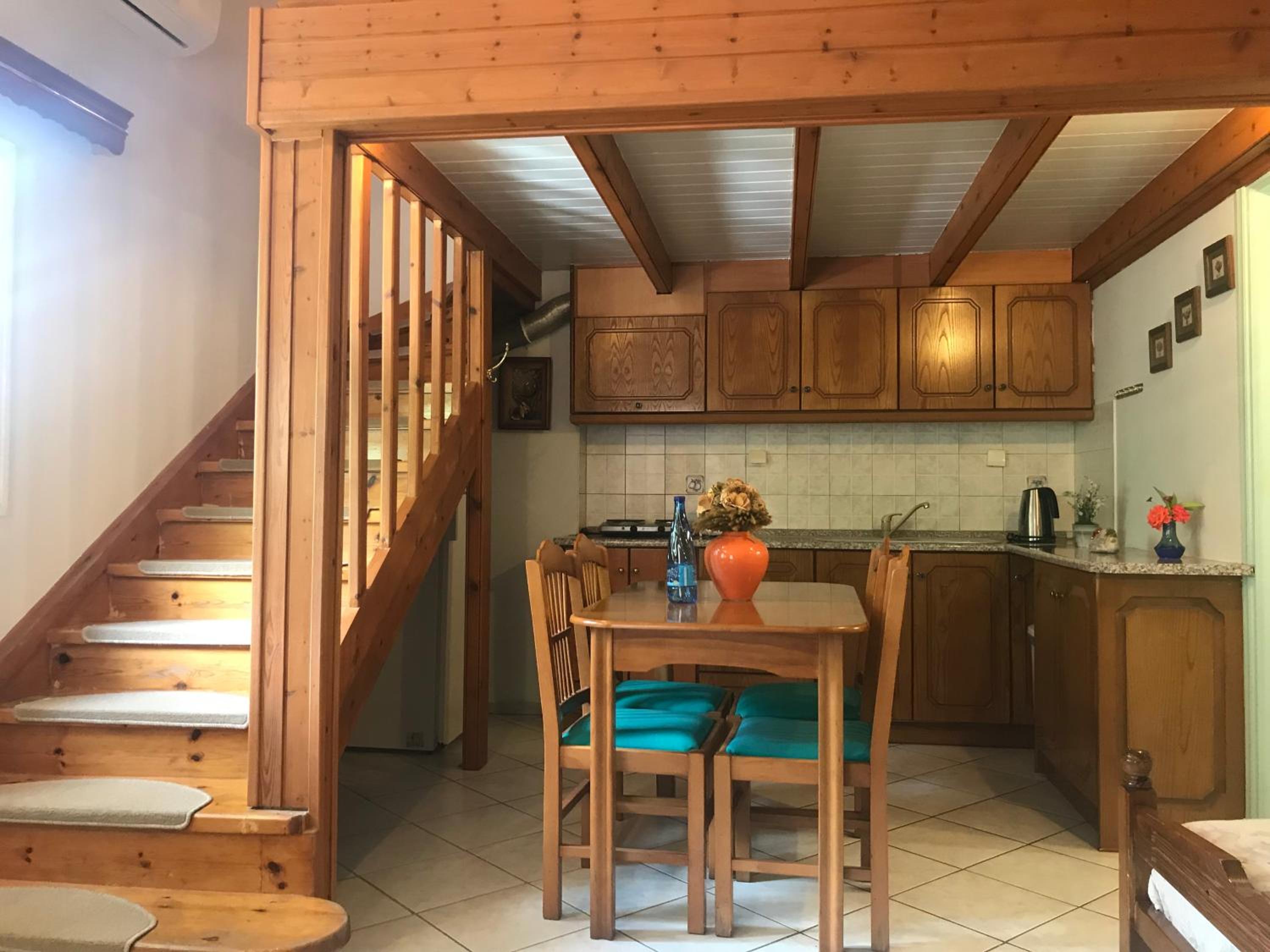 Maisonette photo 2