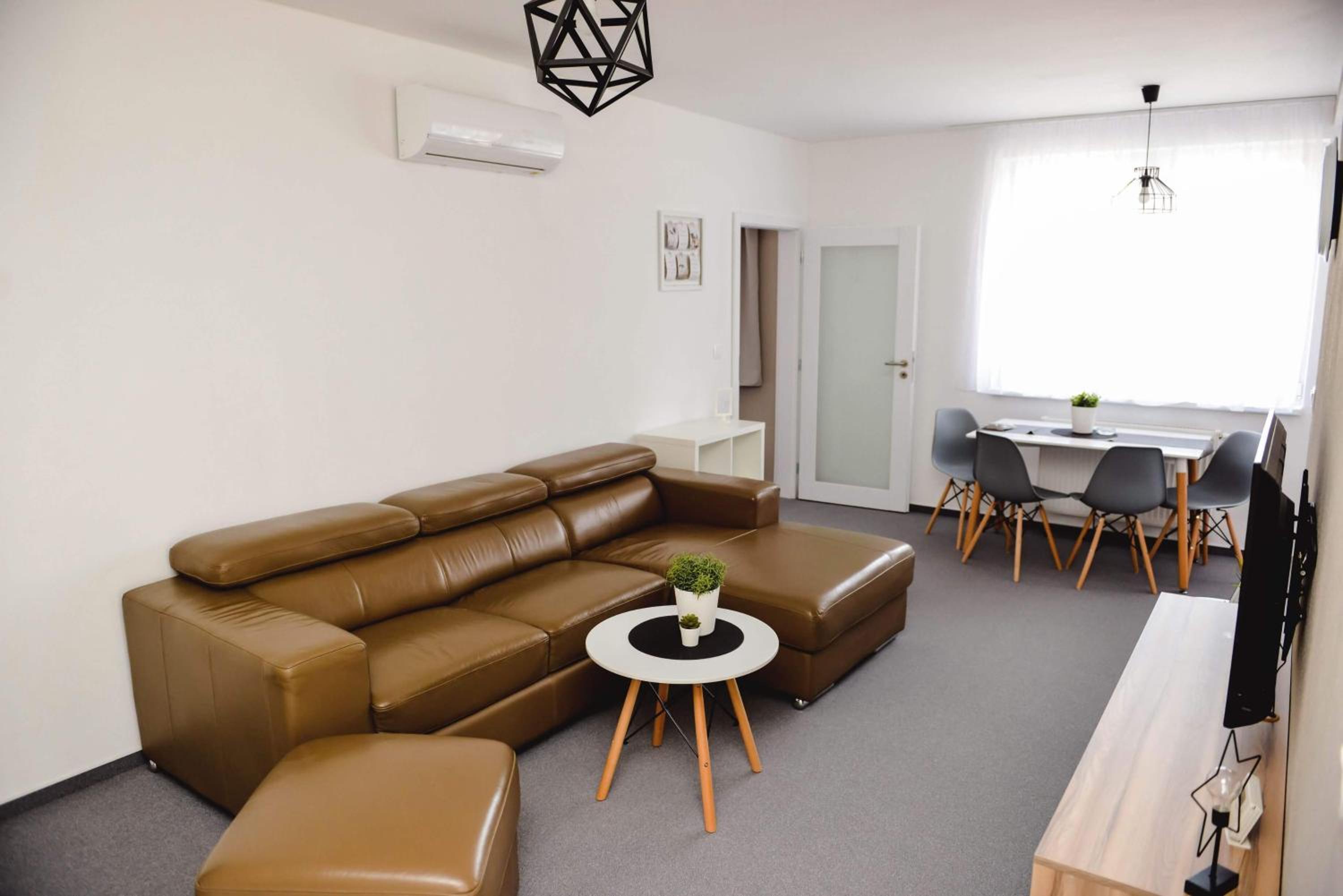 Apartment - Photo 10