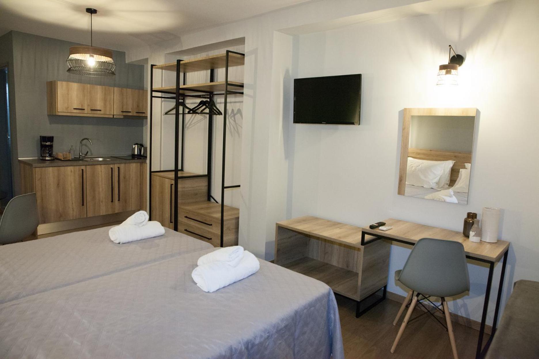 Deluxe Apartment photo 2