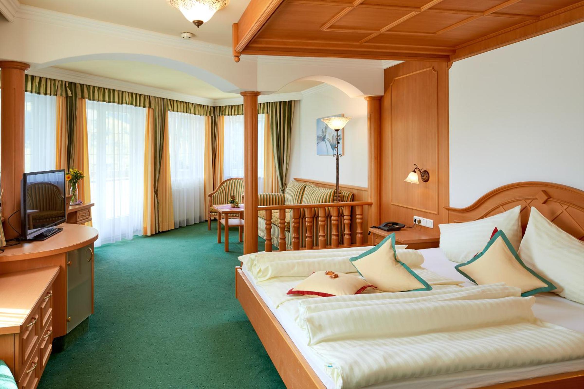 Junior Suite with Balcony