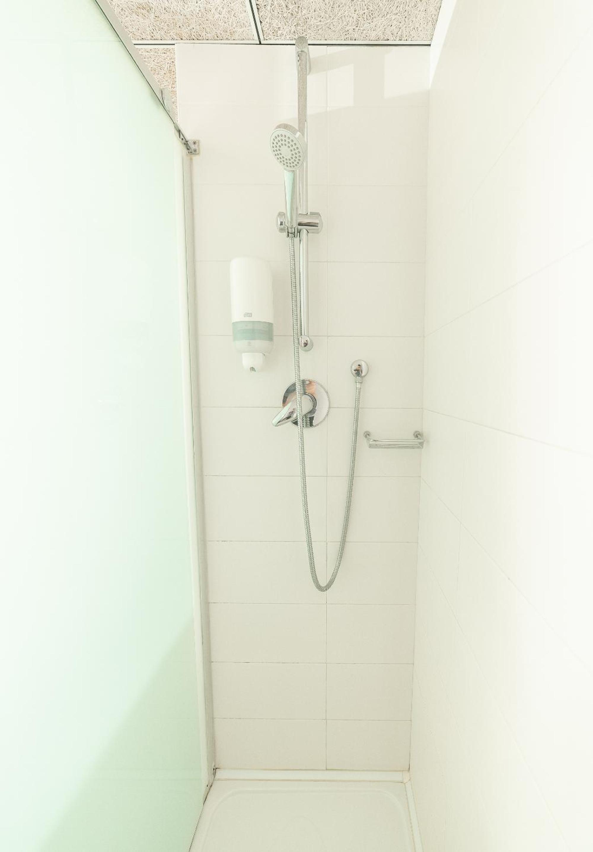 Triple Room (2 Adults + 1 Child) photo 3