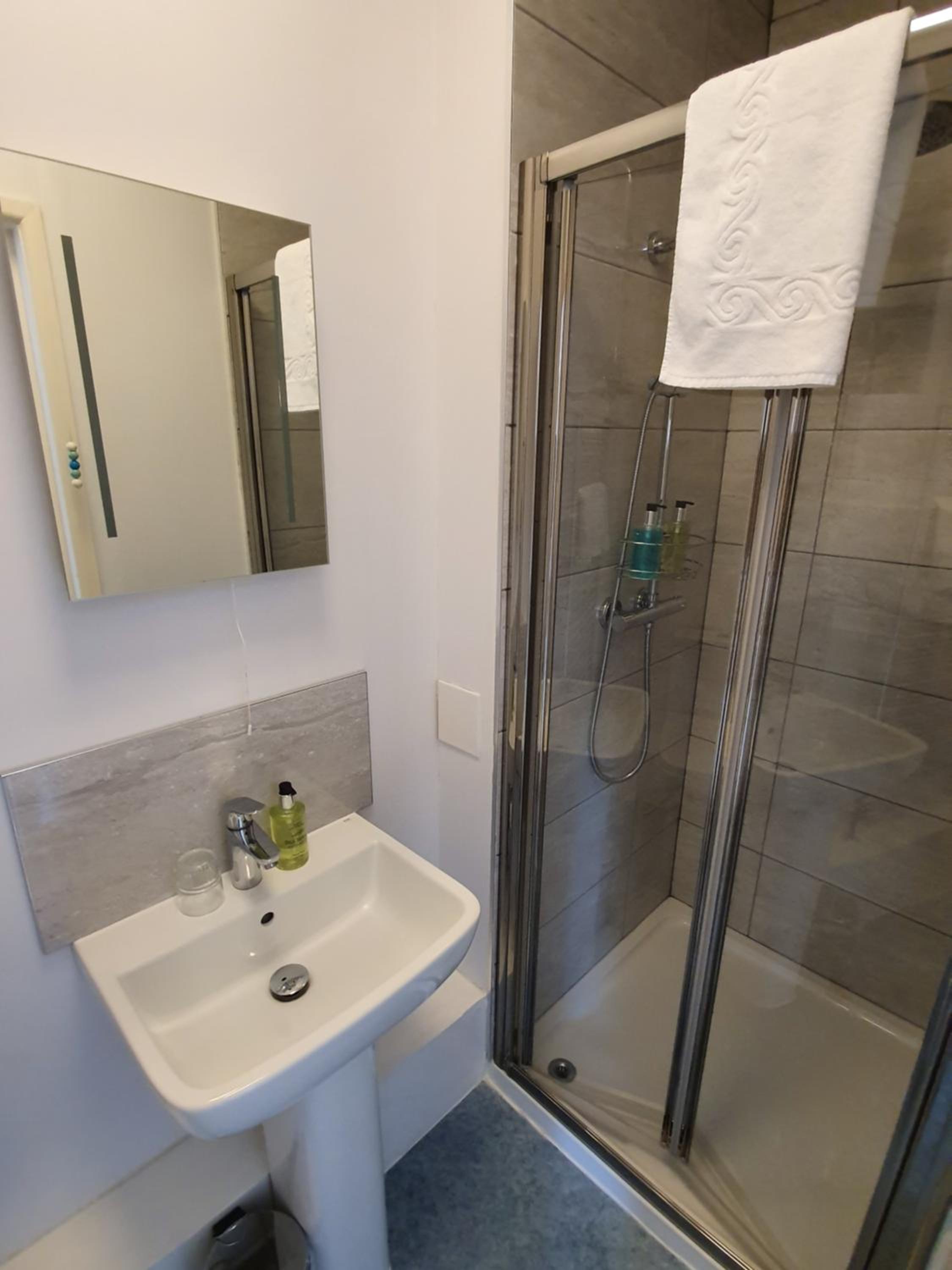 Small Double Room photo 2