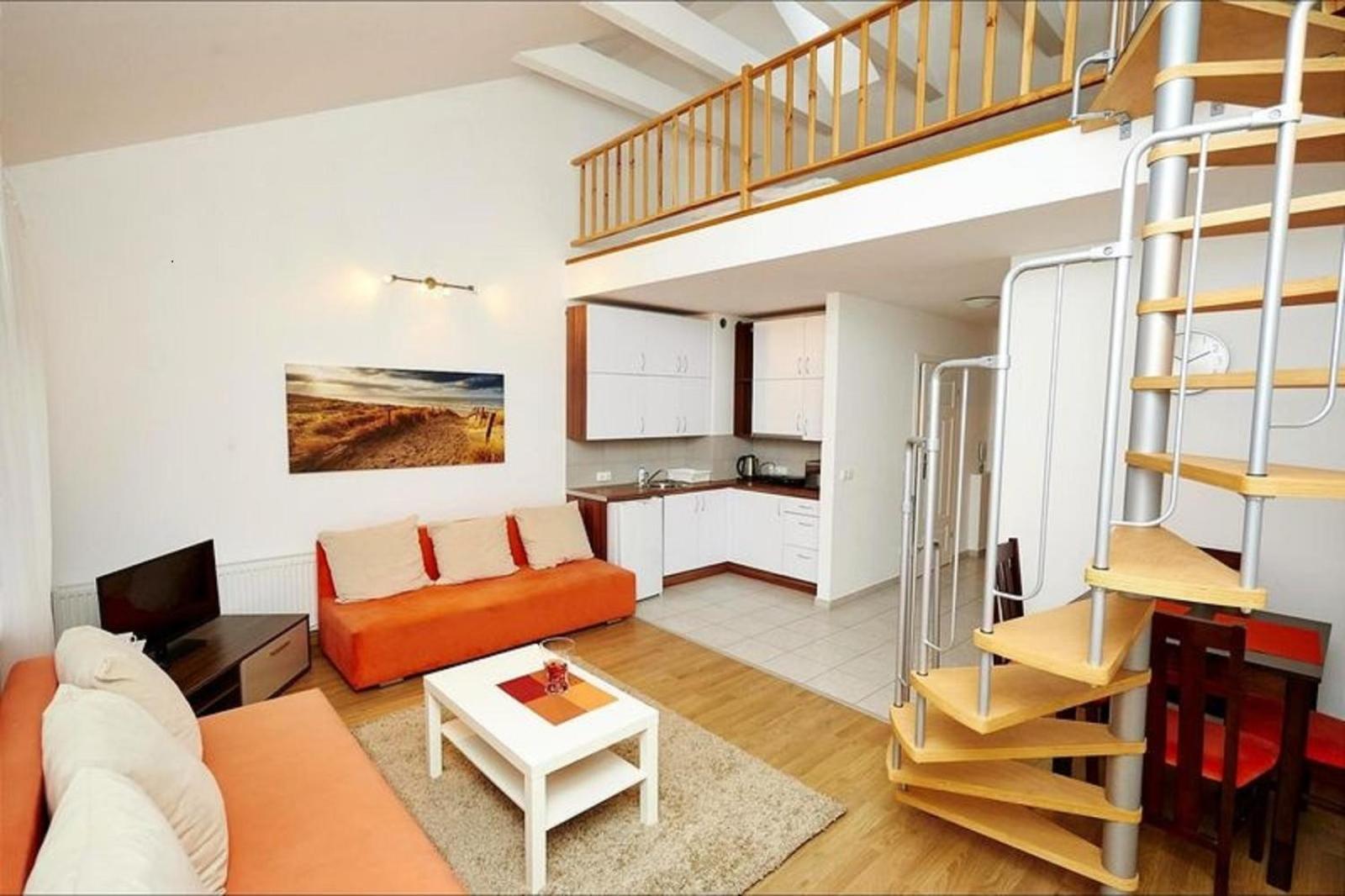 Maisonette photo 1