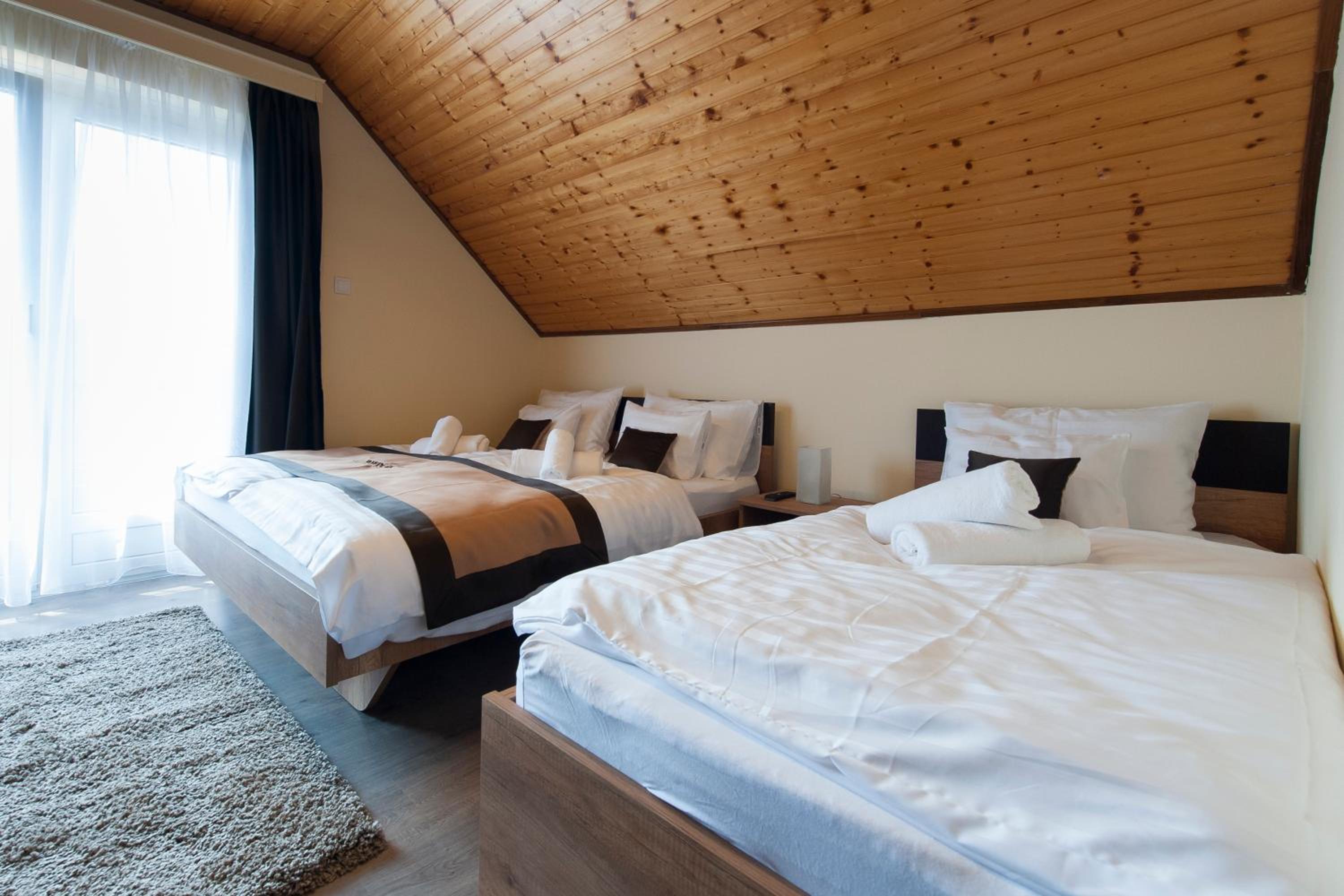 Two-Bedroom Apartment - Photo 4