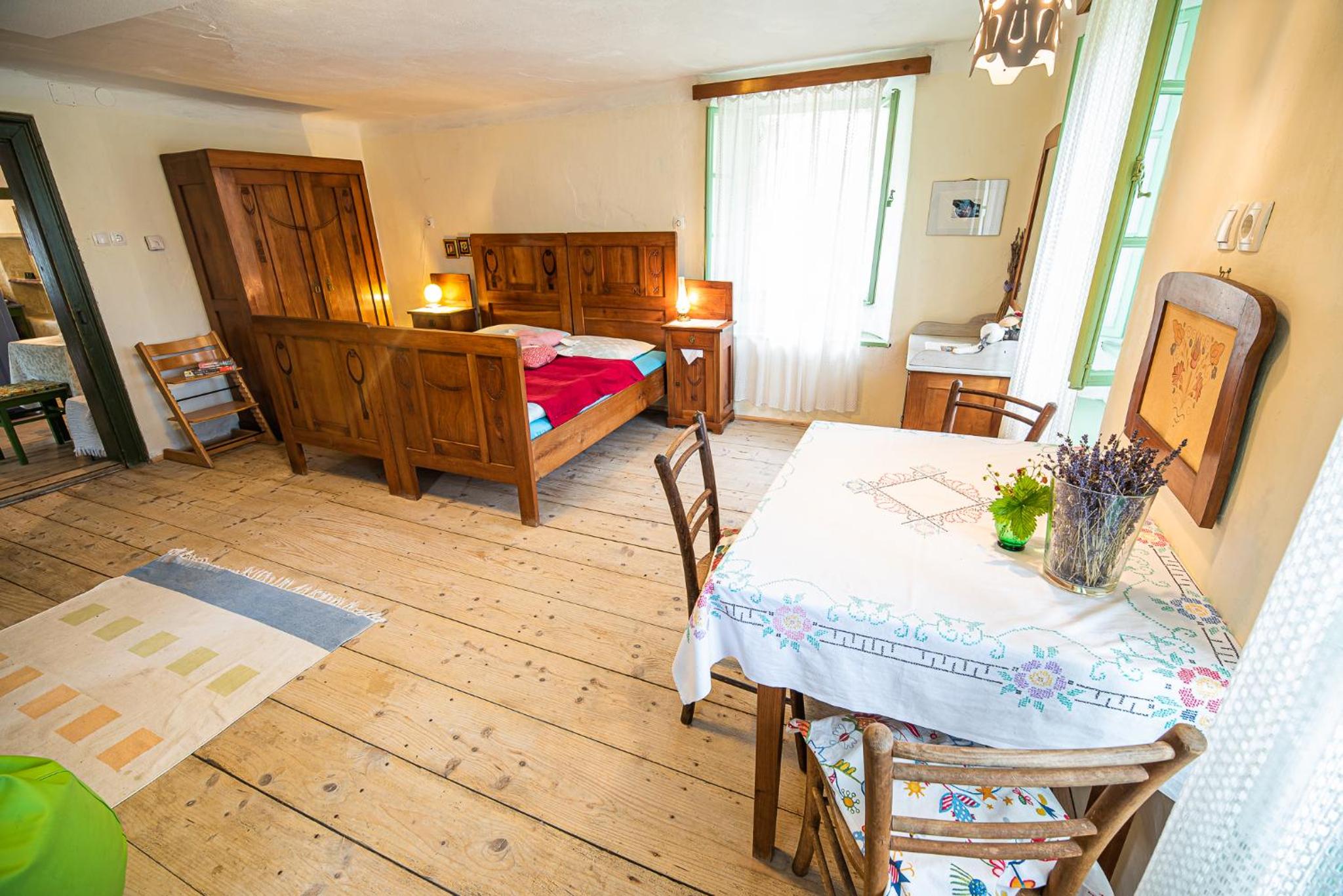 Two-Bedroom House - Photo 40