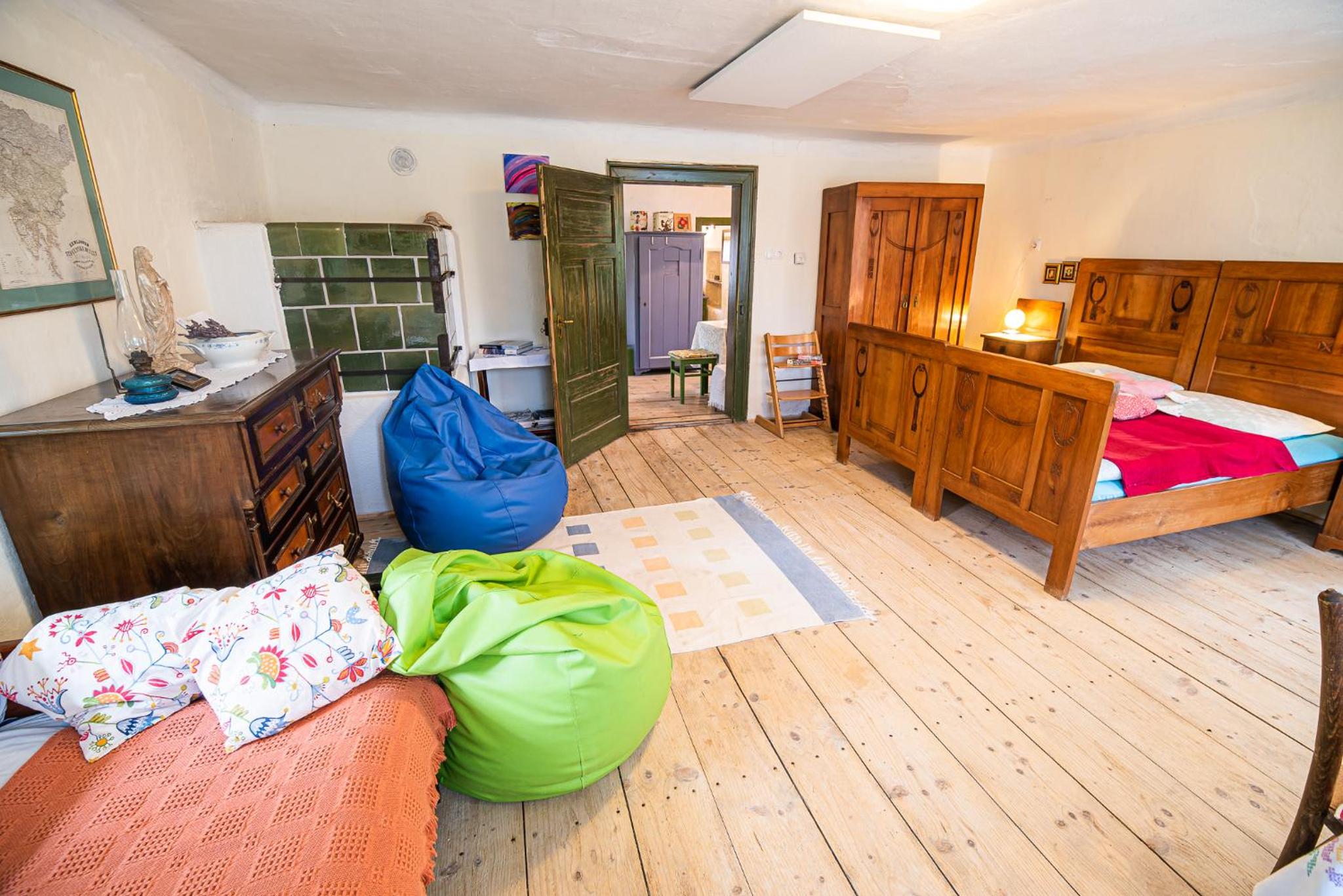 Two-Bedroom House - Photo 17
