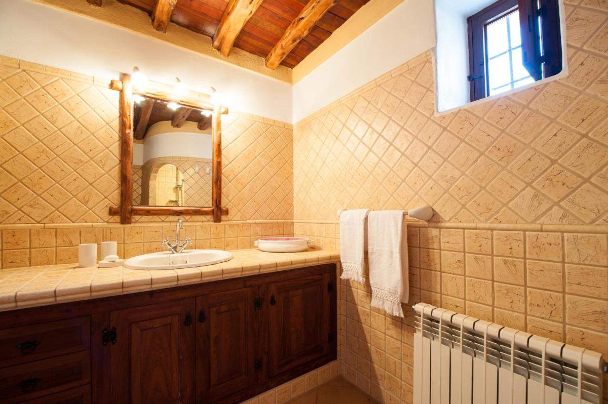 Villa photo 2