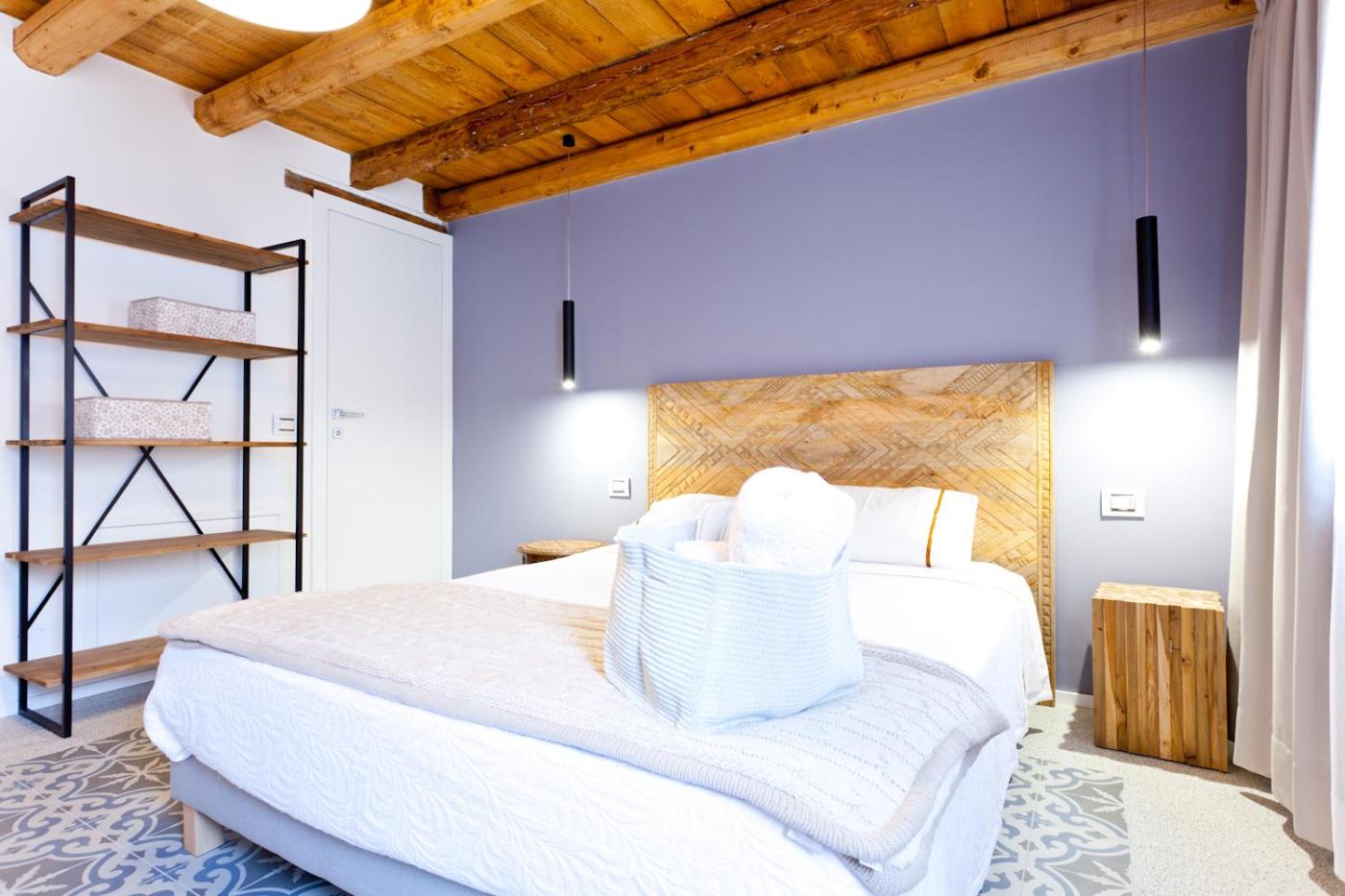Double Room - Photo 3