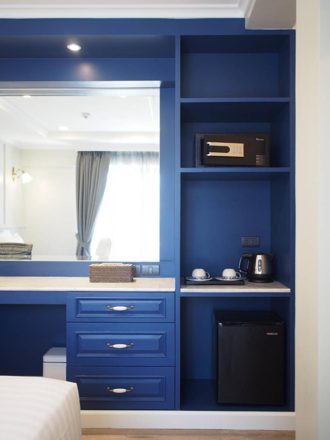 Deluxe Double Room - Photo 9