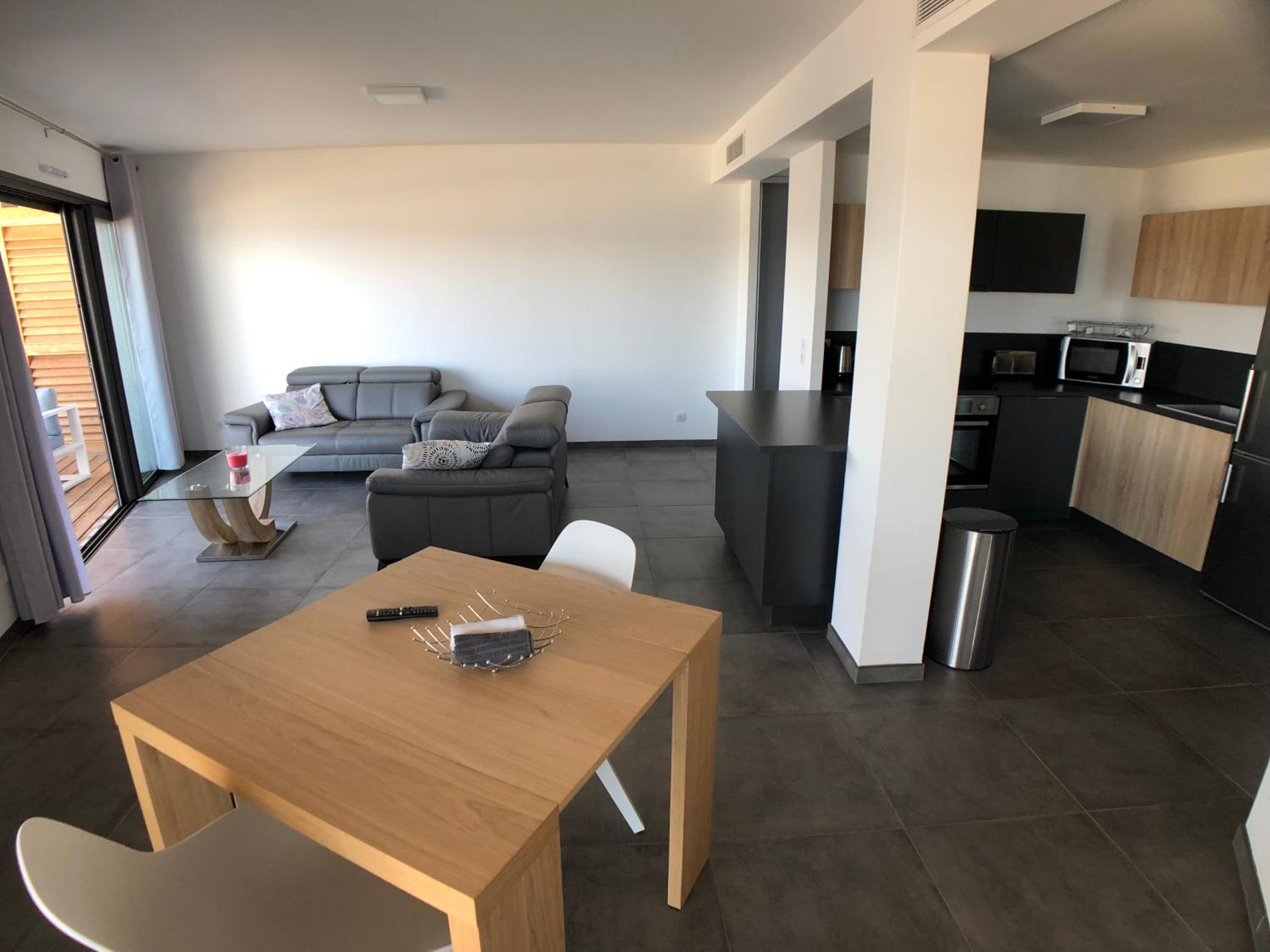 Apartment with Sea View photo 3