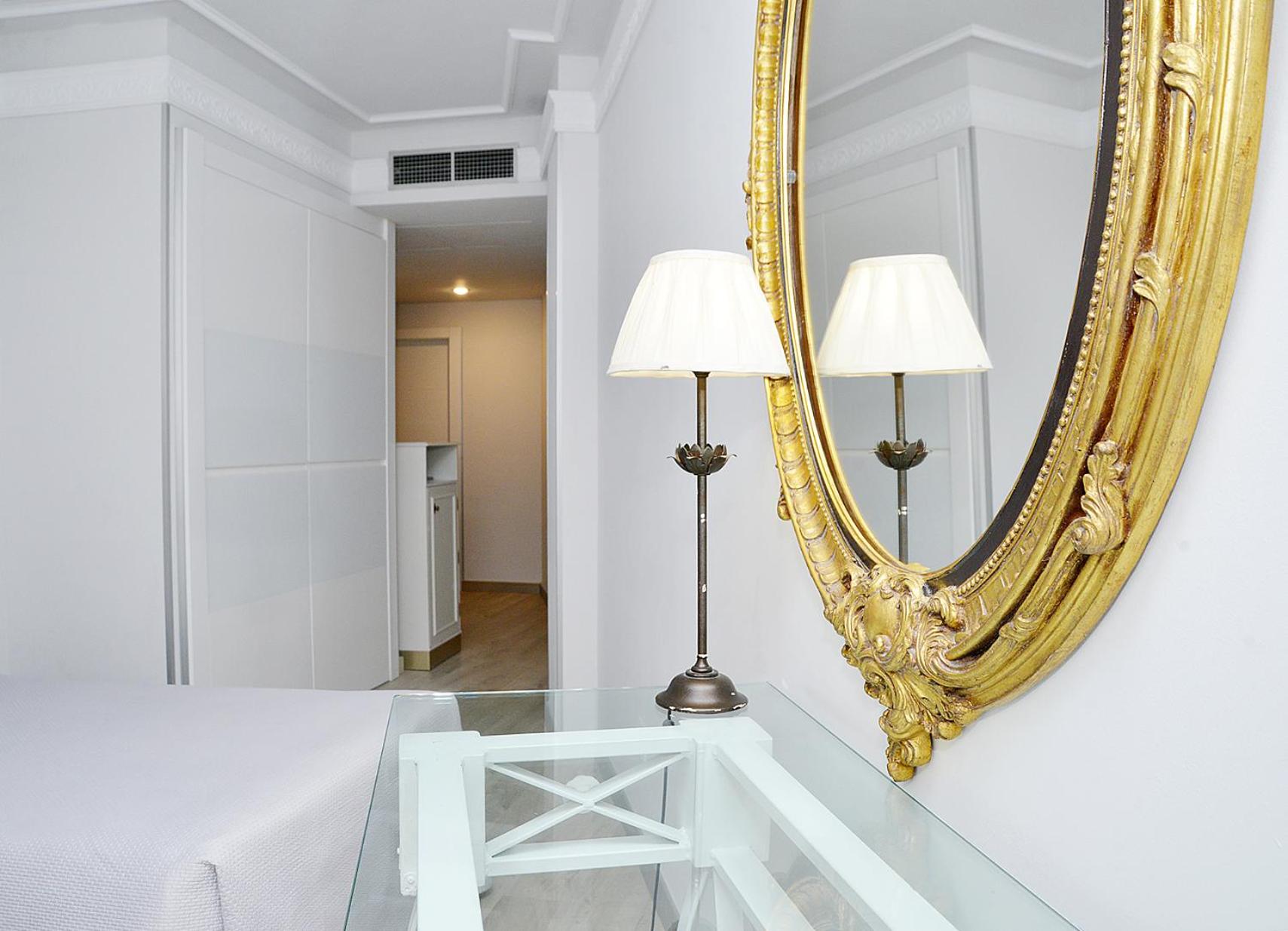 Twin Room - Photo 4