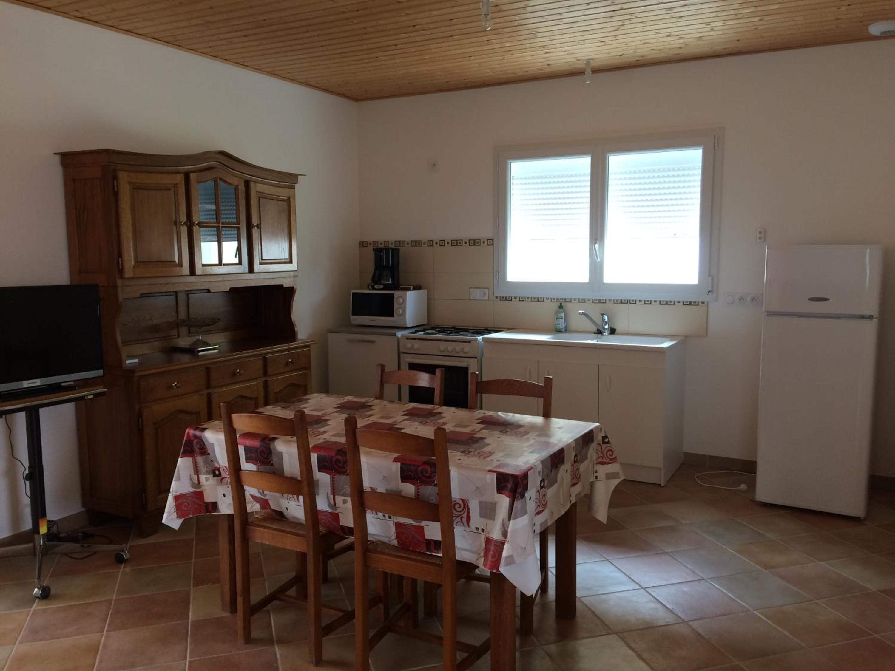 One-Bedroom House photo 3