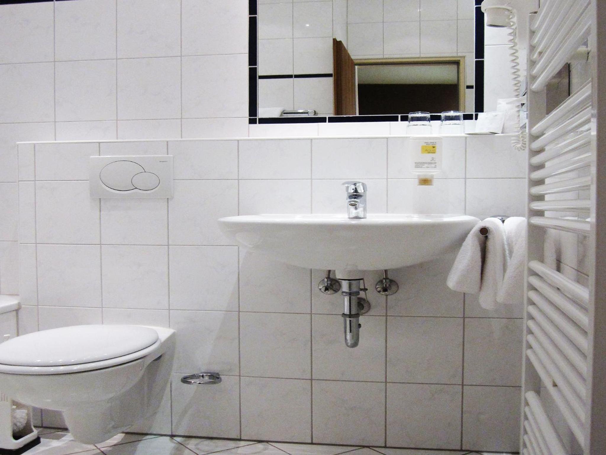 Double Room - Photo 2