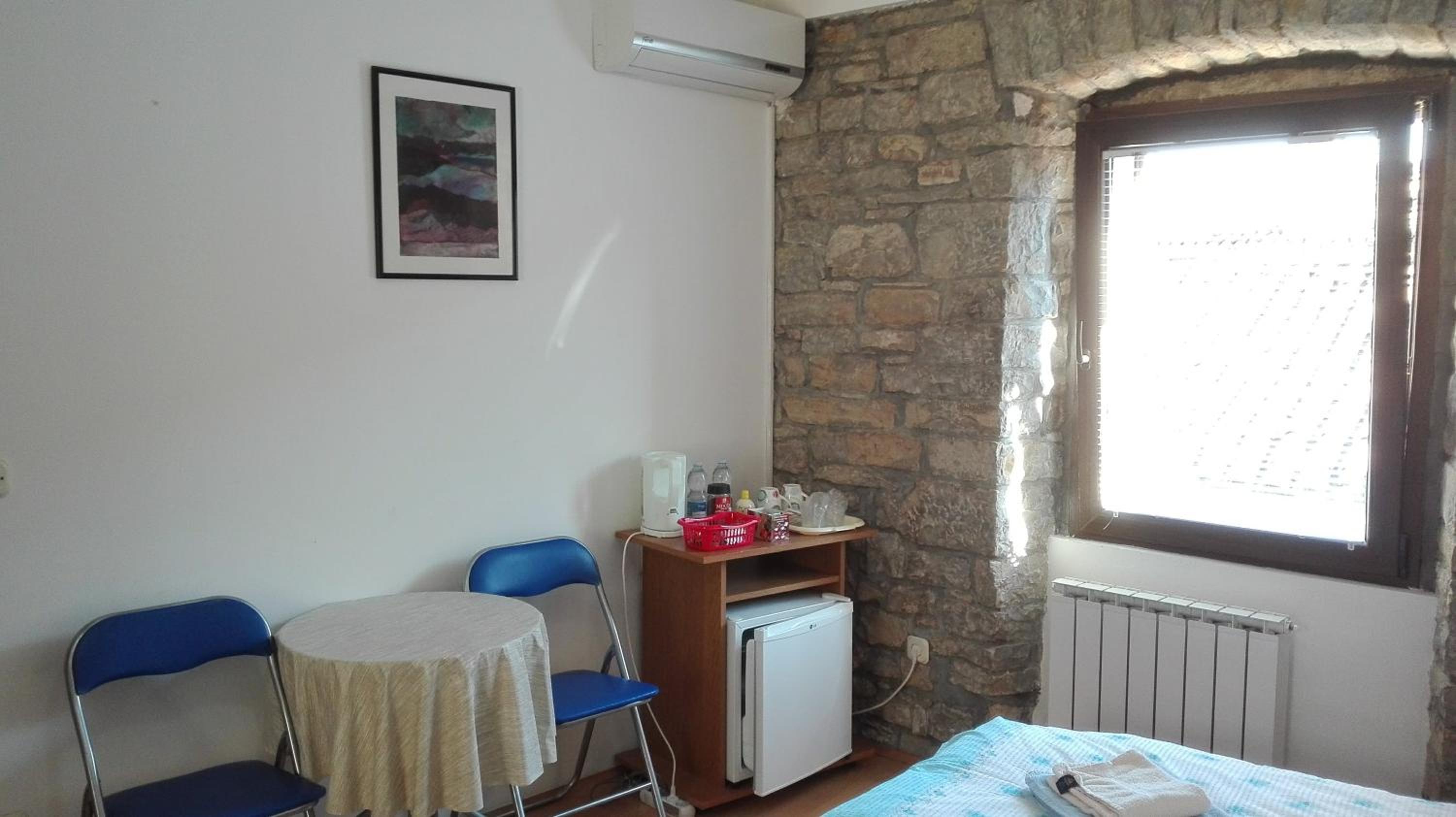 Standard King Room photo 3