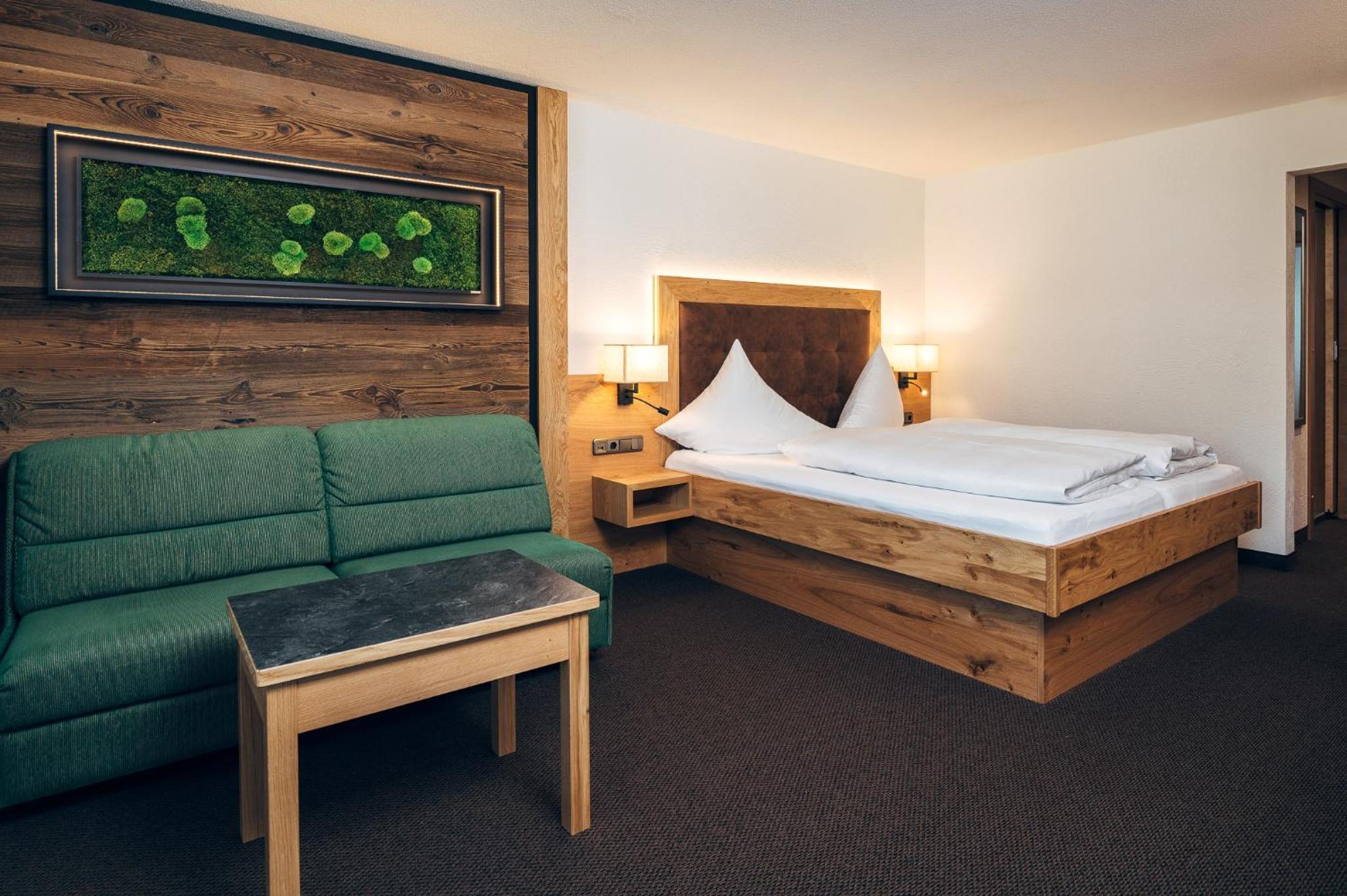 Superior Double Room with Balcony photo 1
