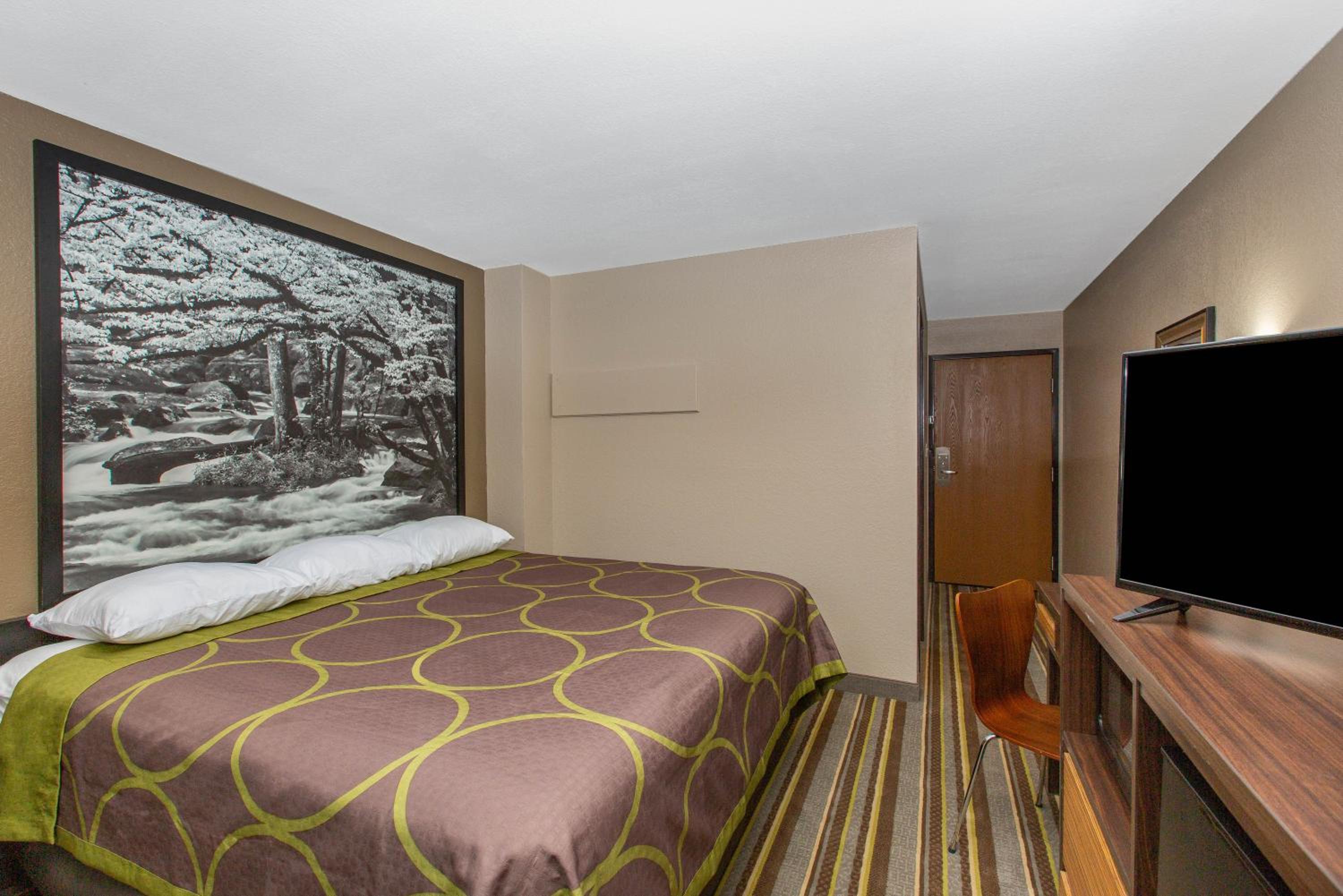 King Room- Non-Smoking - Photo 1