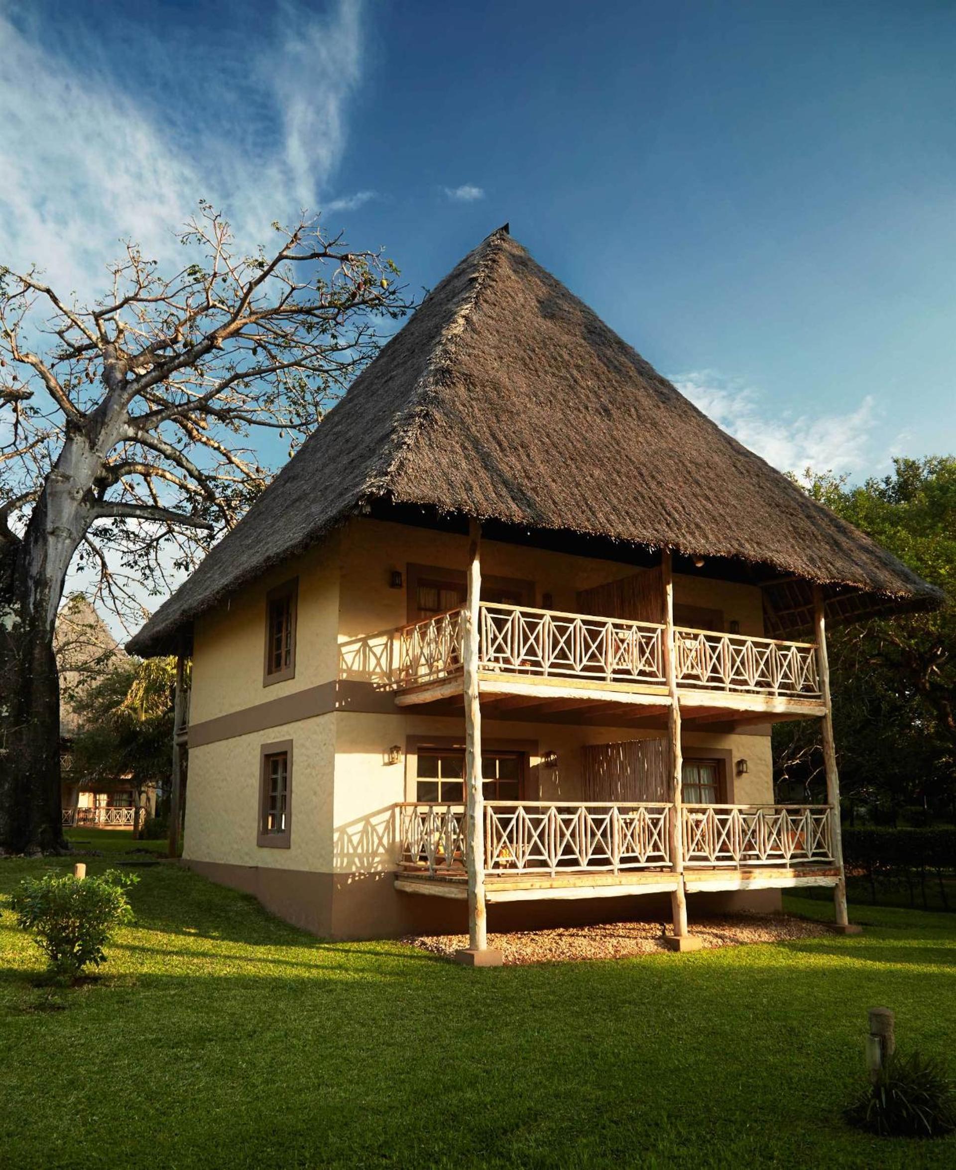 Deluxe Double Room with Garden View photo 2