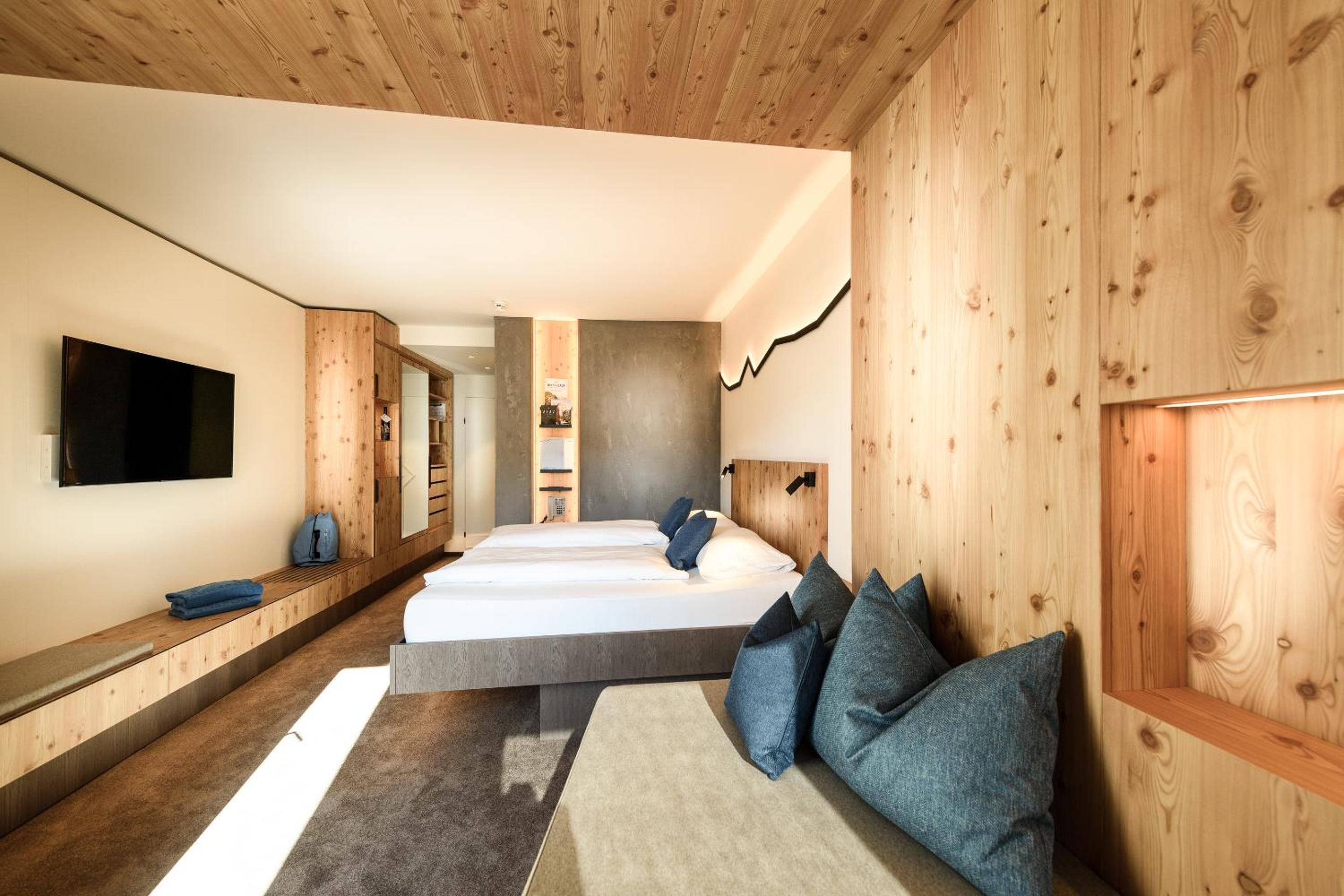 Large Double Room