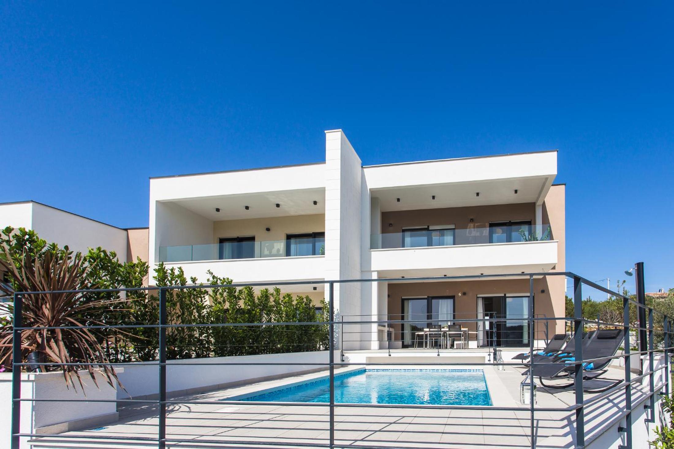 Villa with Sea View photo 2