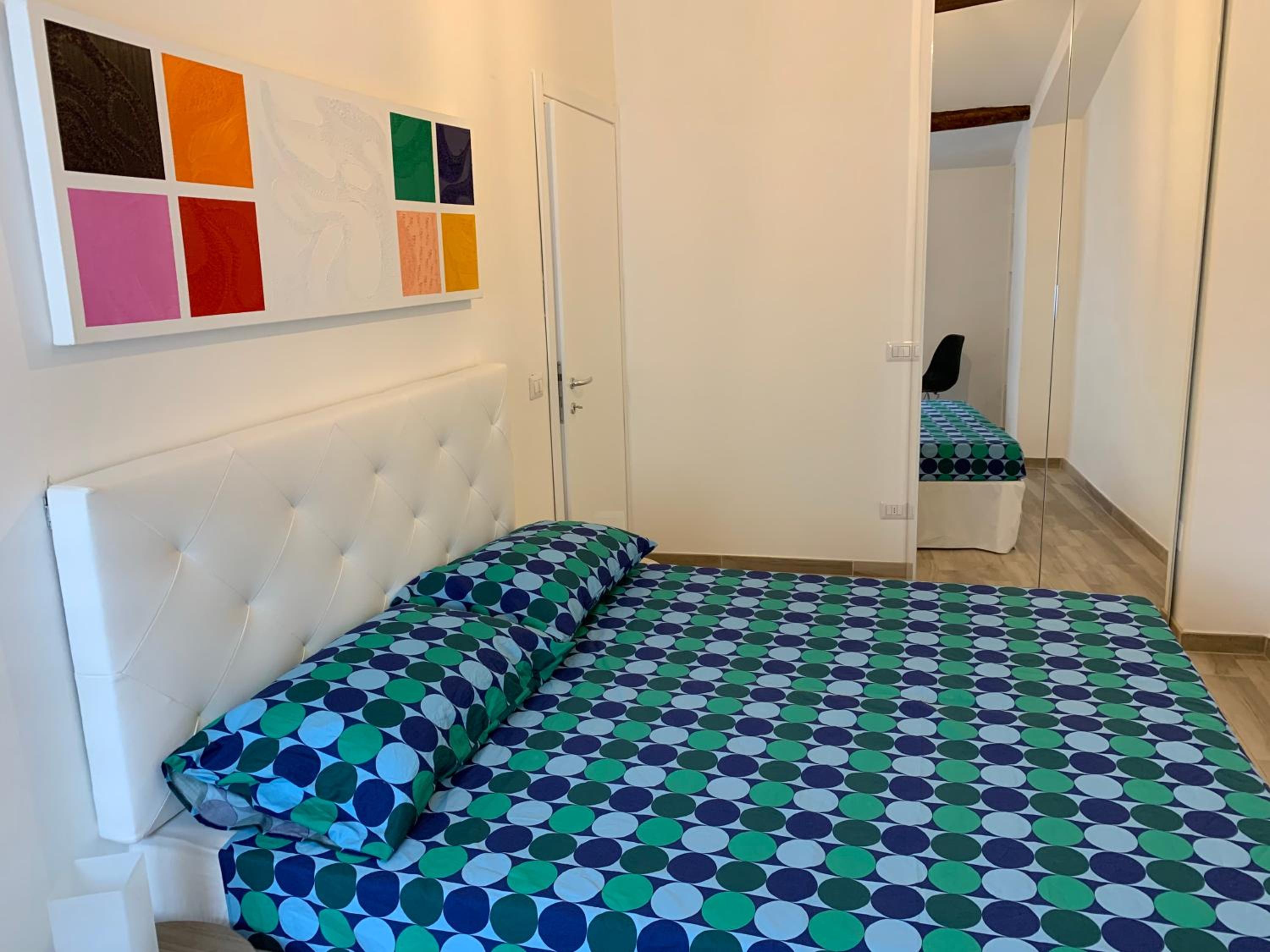 Apartment with Terrace - Photo 14