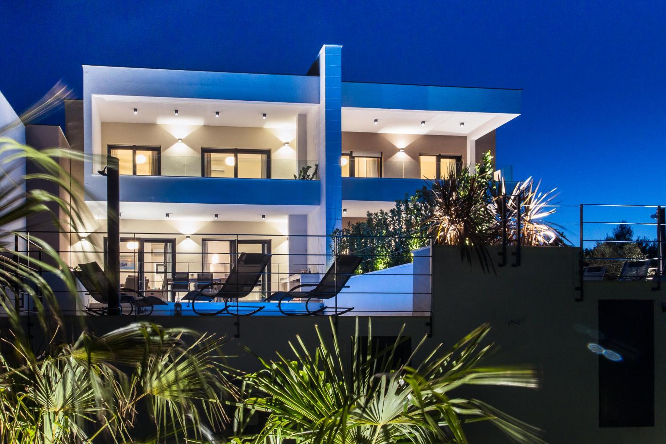 Villa With Sea View photo 3
