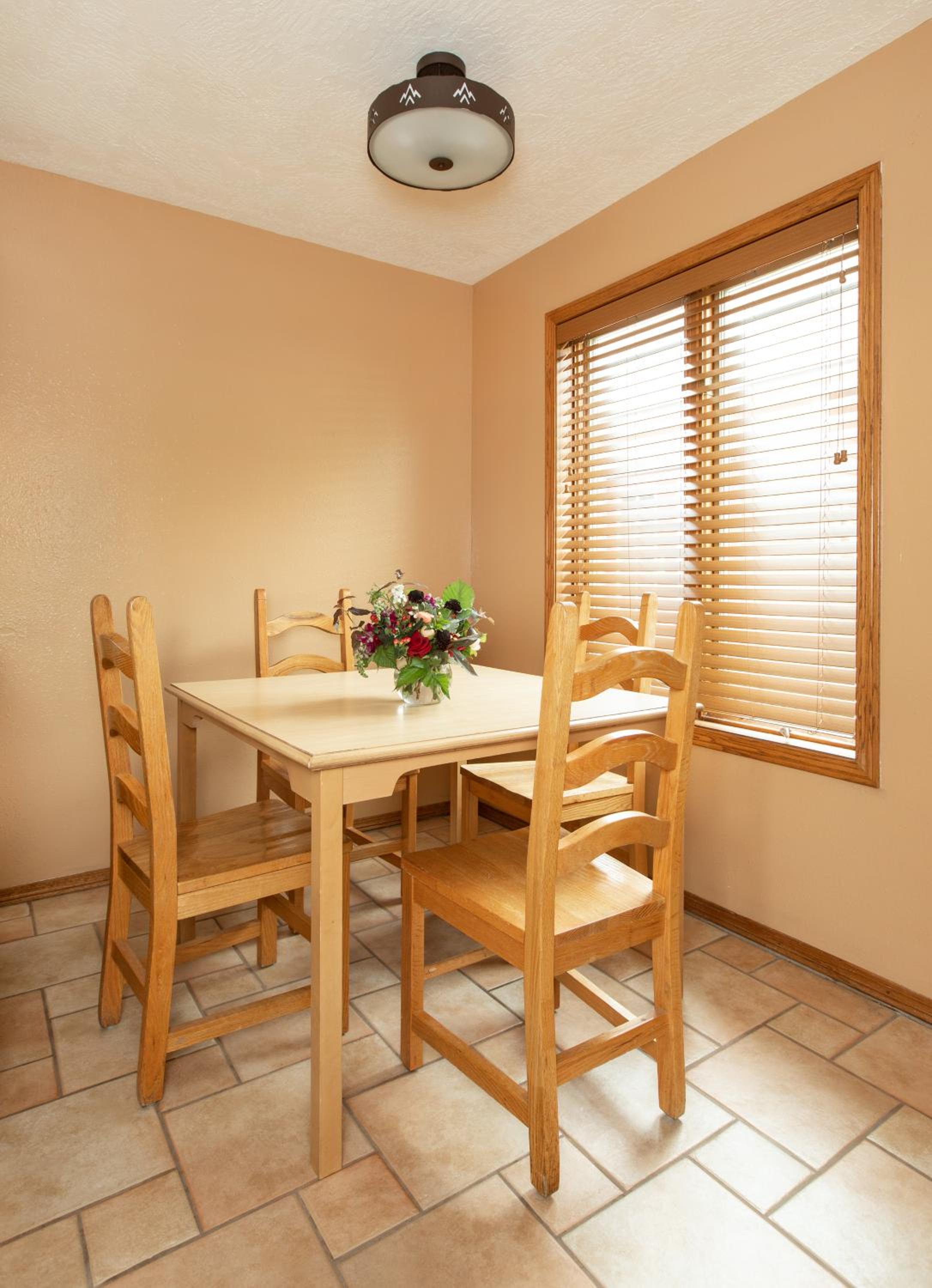 Deluxe King Studio with Kitchen photo 2