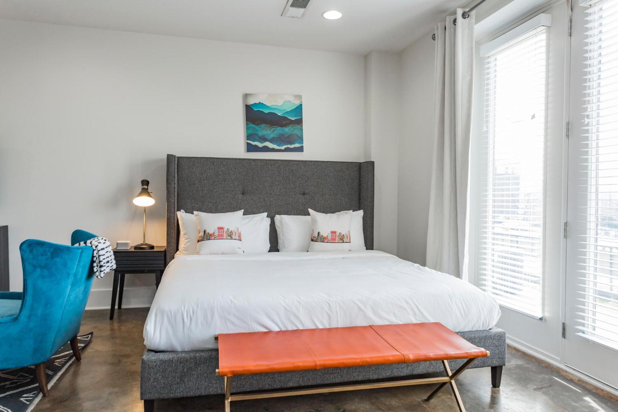 Studio Suite photo 1