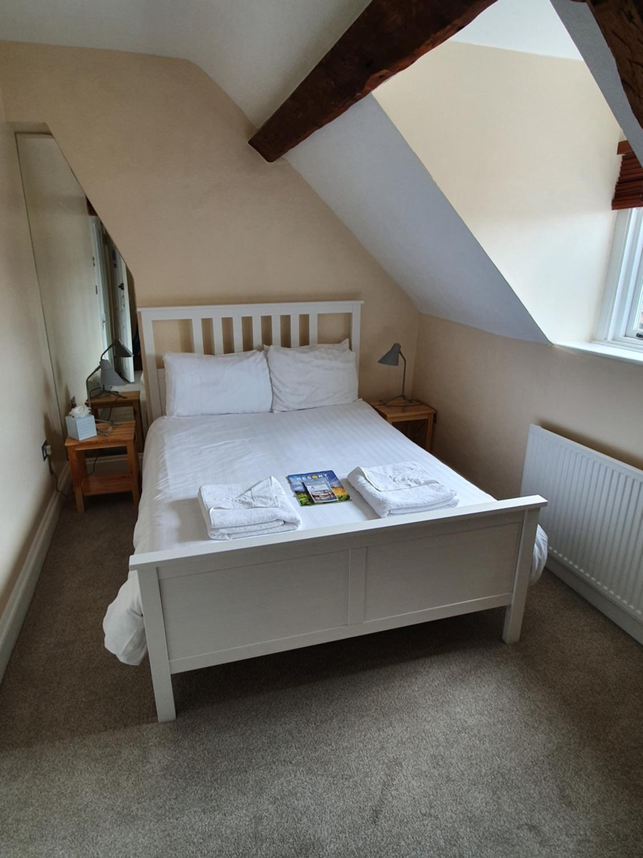 Standard Double Room - Photo 1