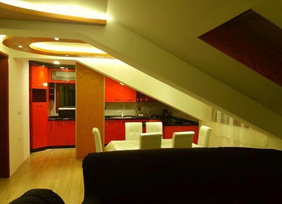 Three-Bedroom Apartment photo 1