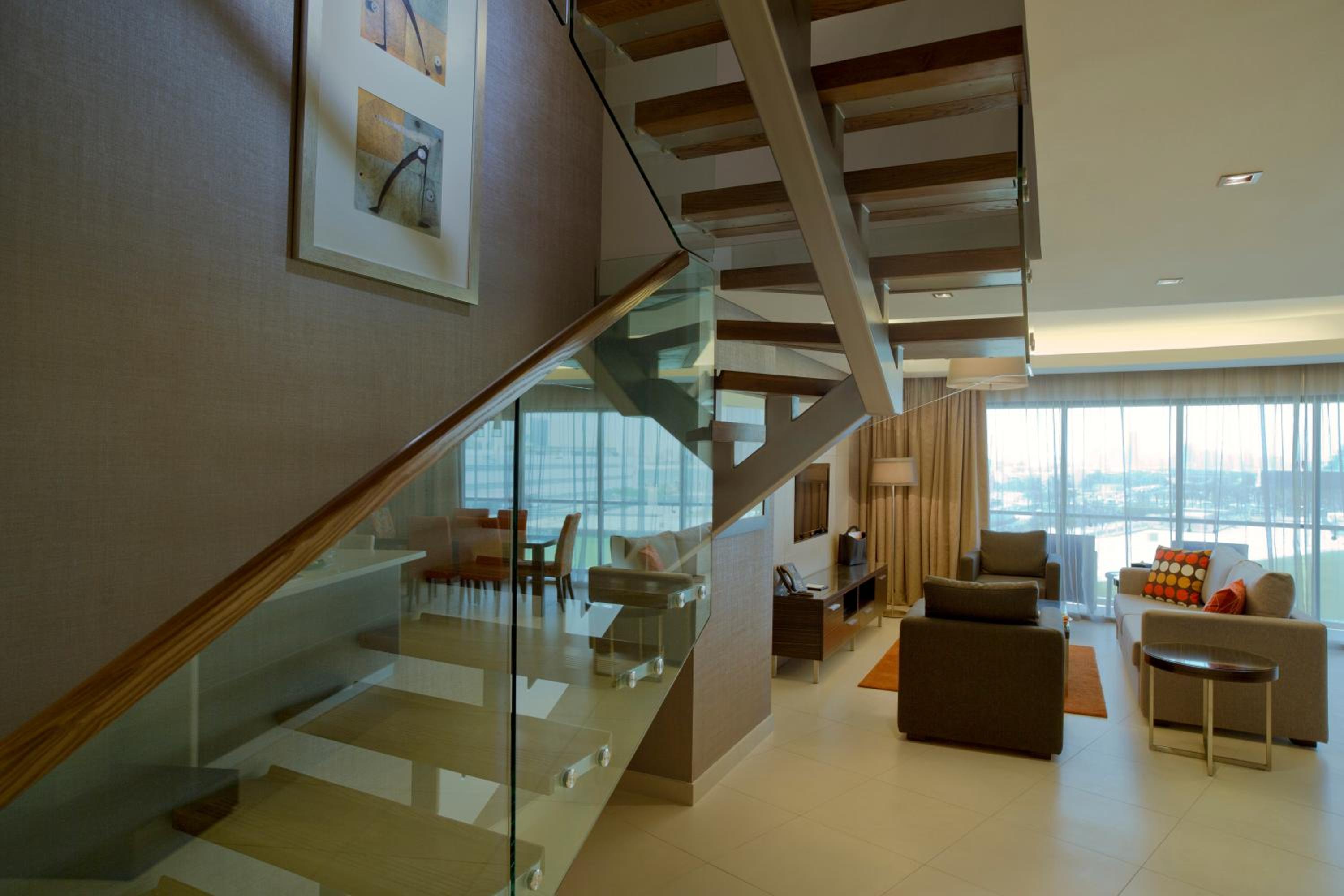 Garden View Duplex Two Bedroom Apartment with Balcony photo 2