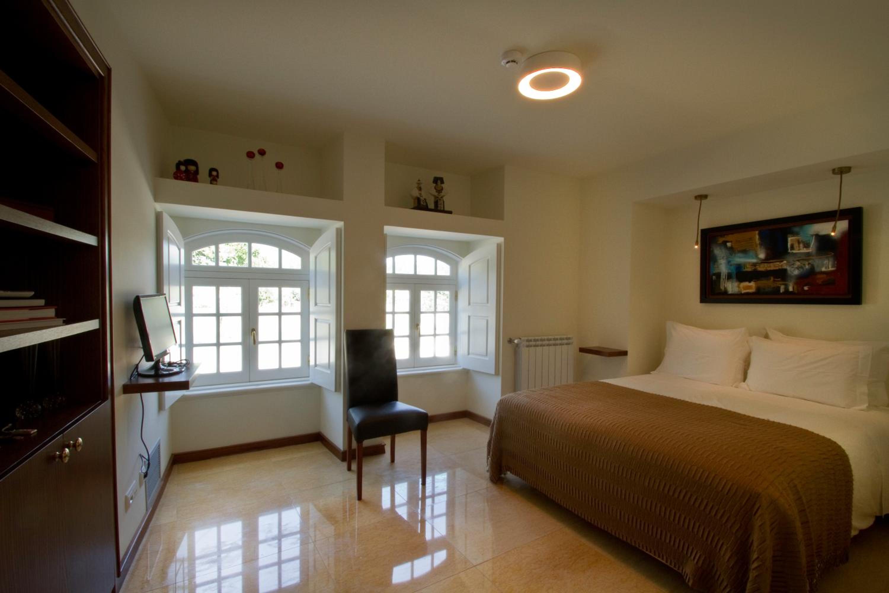 Double Room - Photo 2