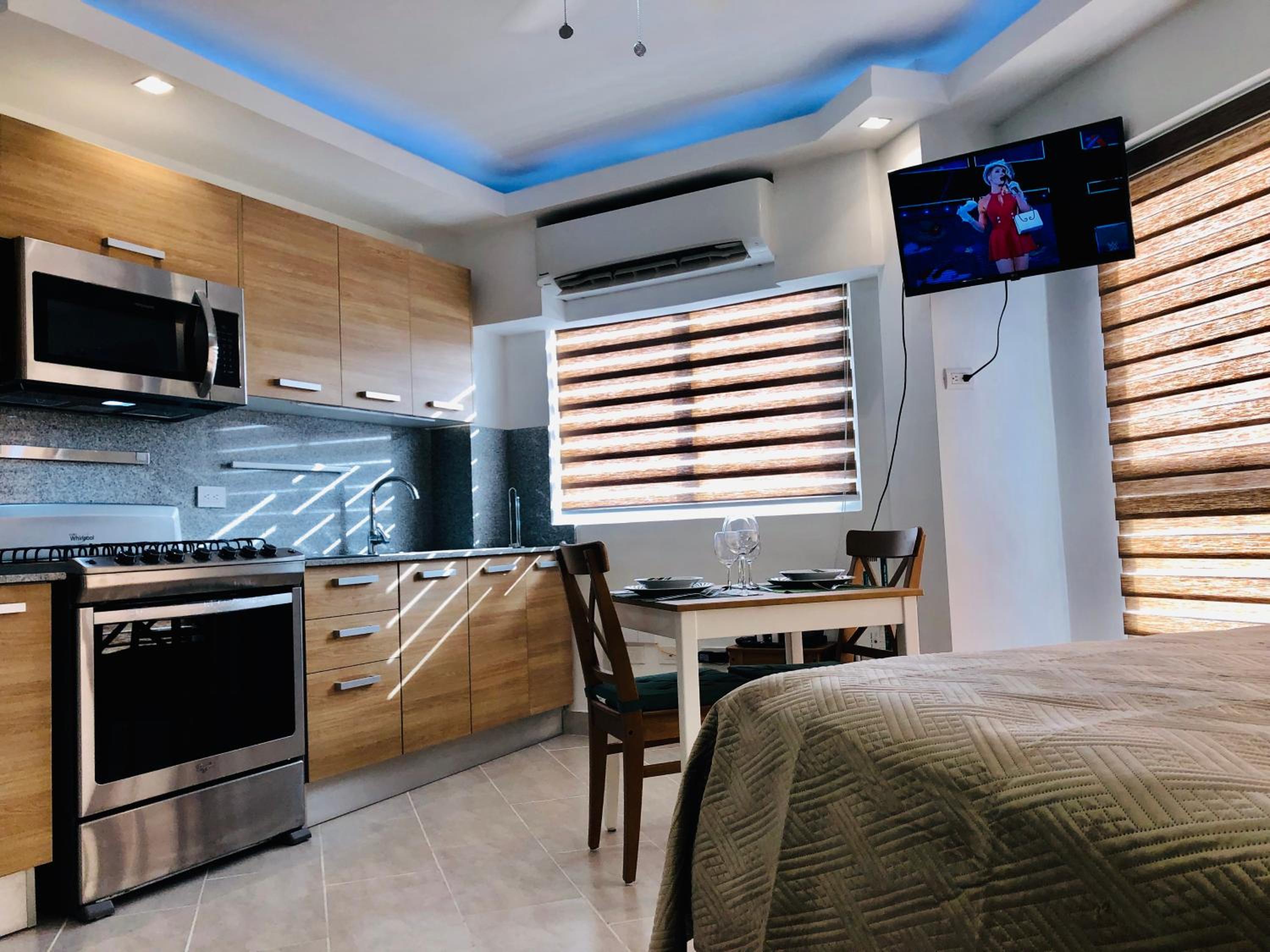 Studio Apartment with Sea View photo 1