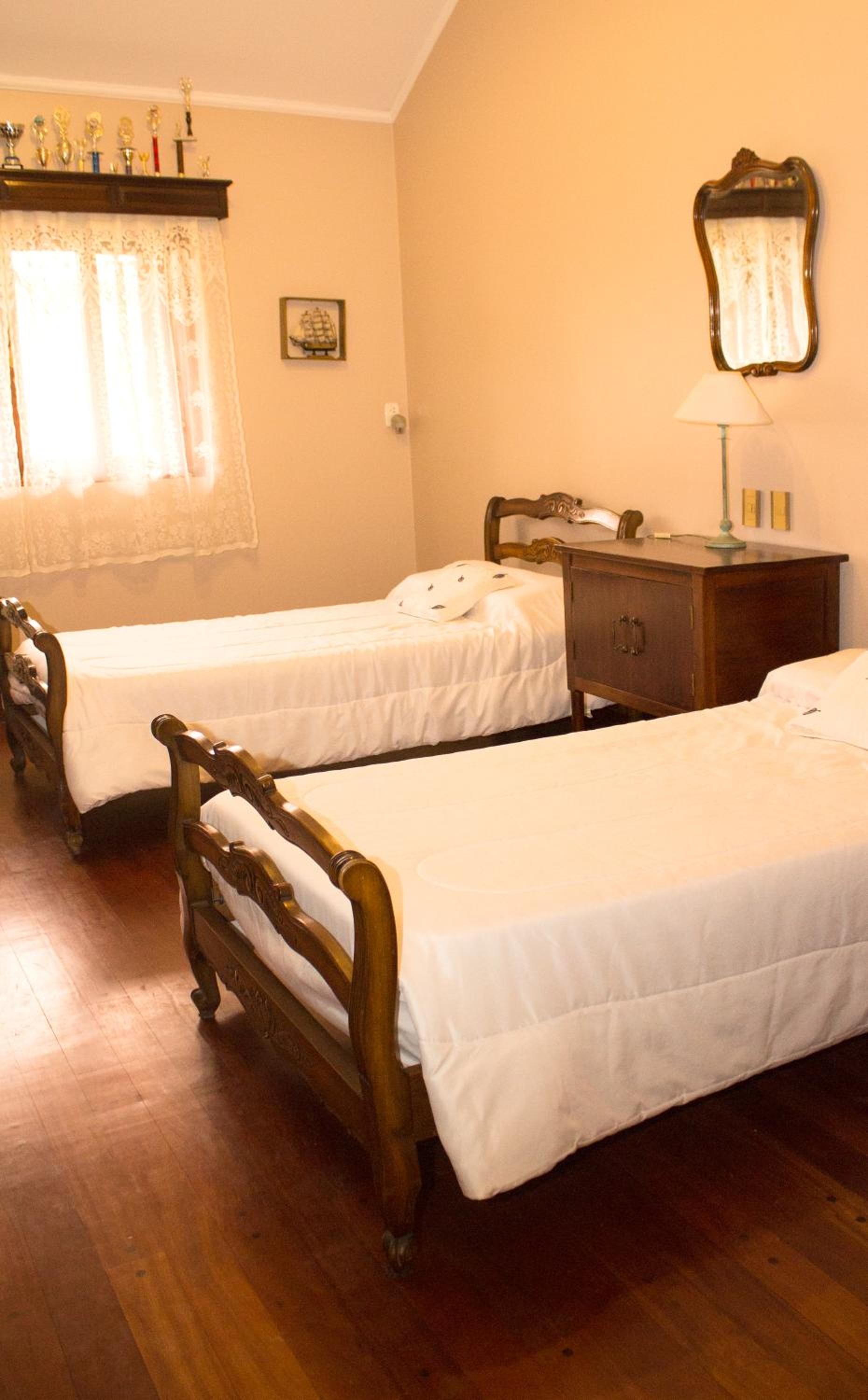 Twin Room with Private External Bathroom photo 3