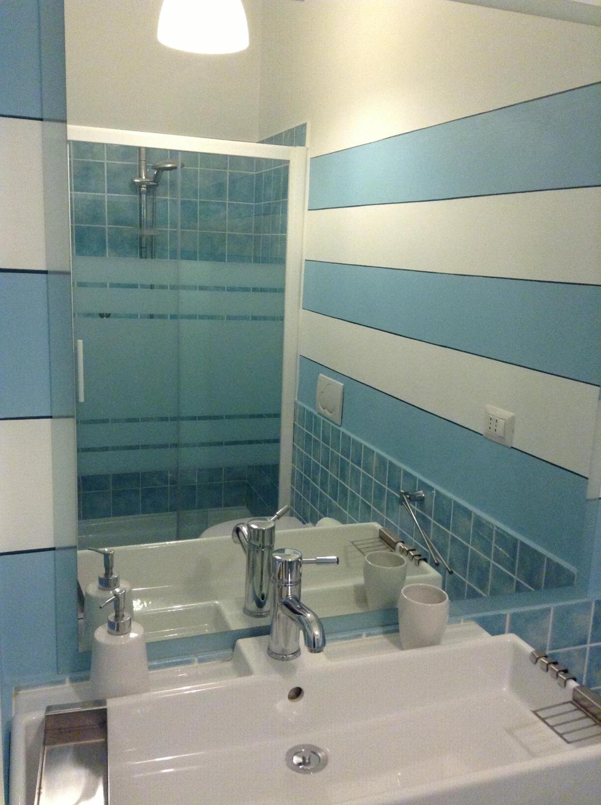 Large Double Room photo 3