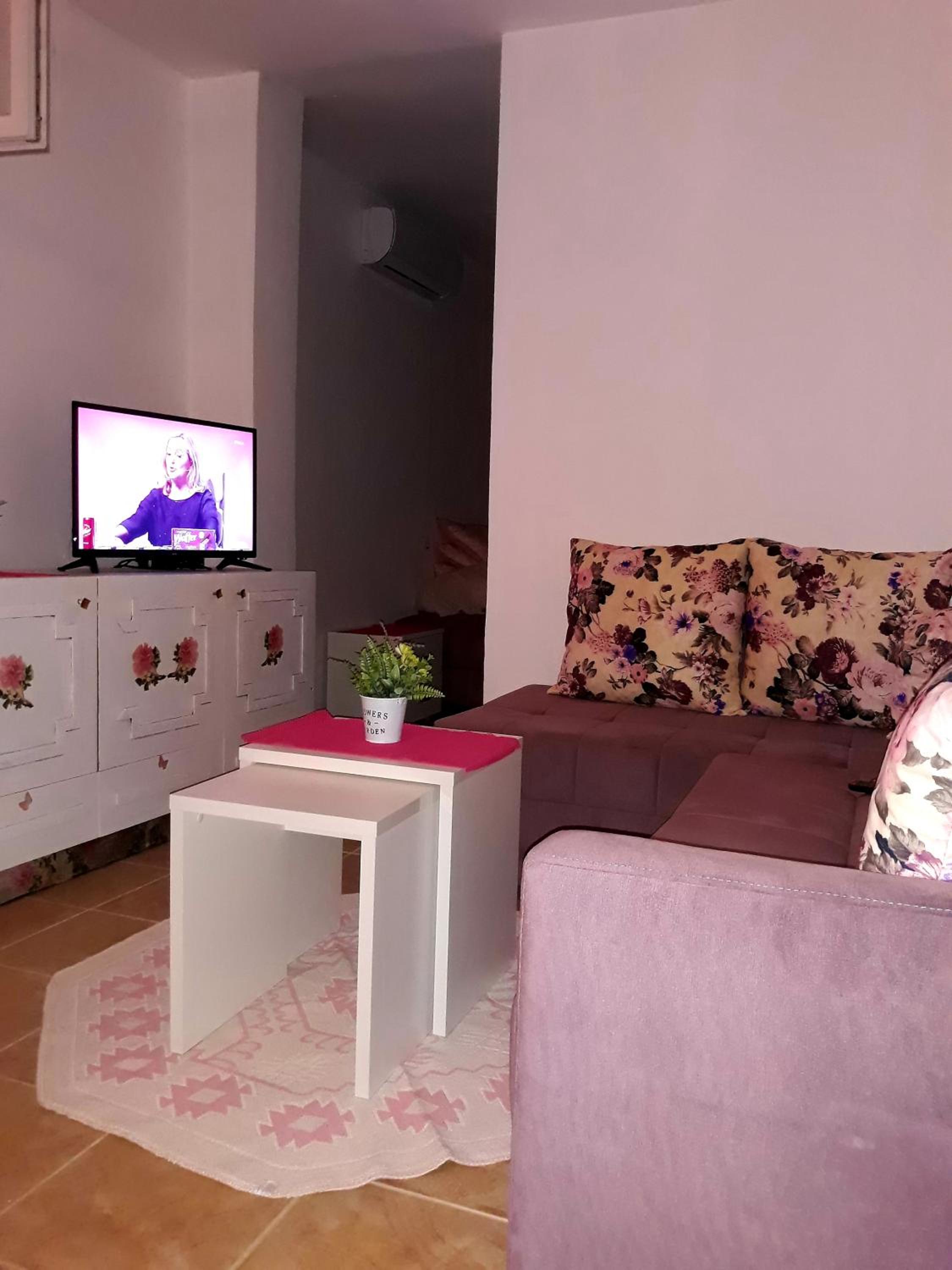Apartment - Ground Floor photo 3