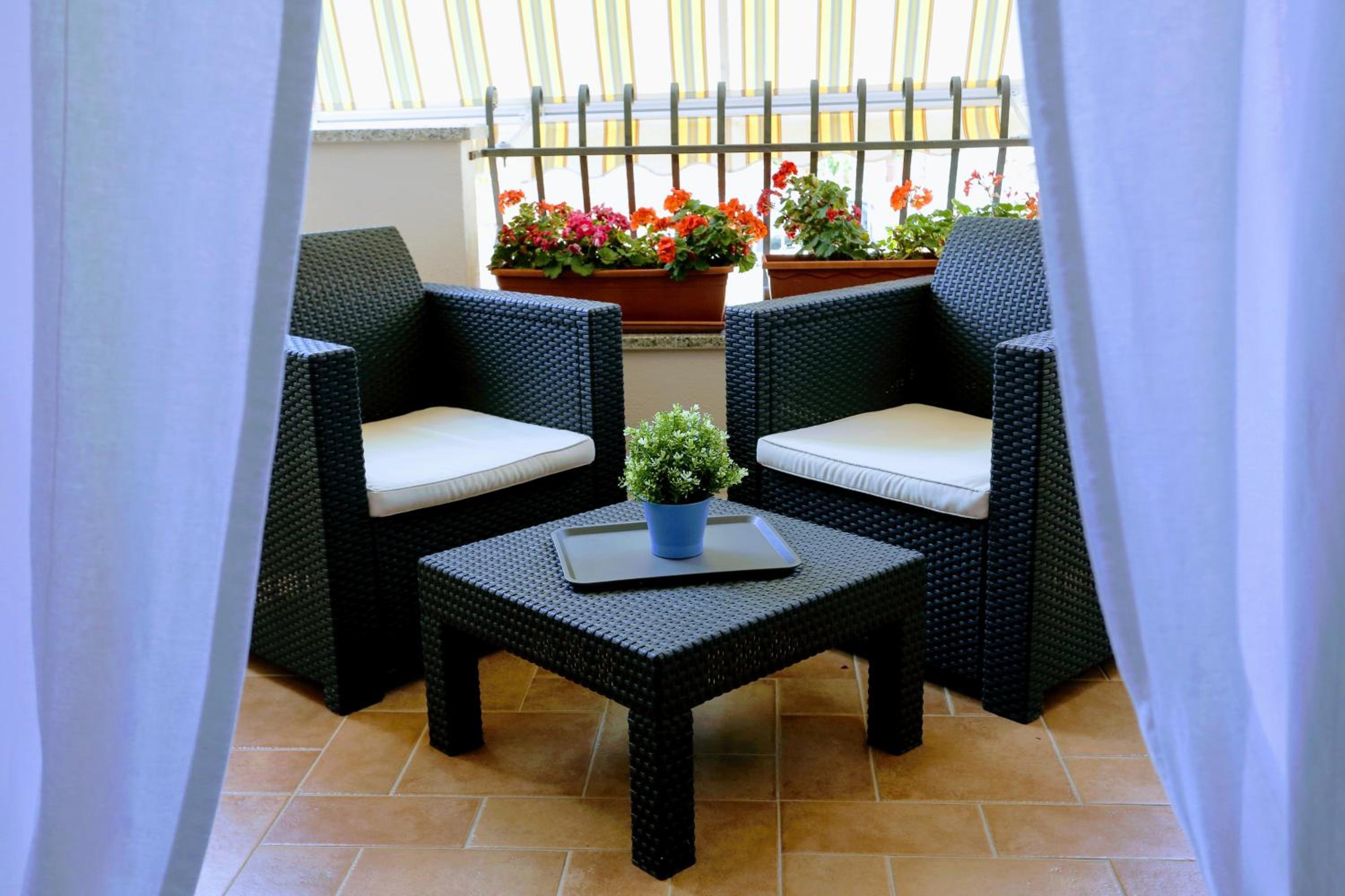 Double or Twin Room with Terrace photo 2