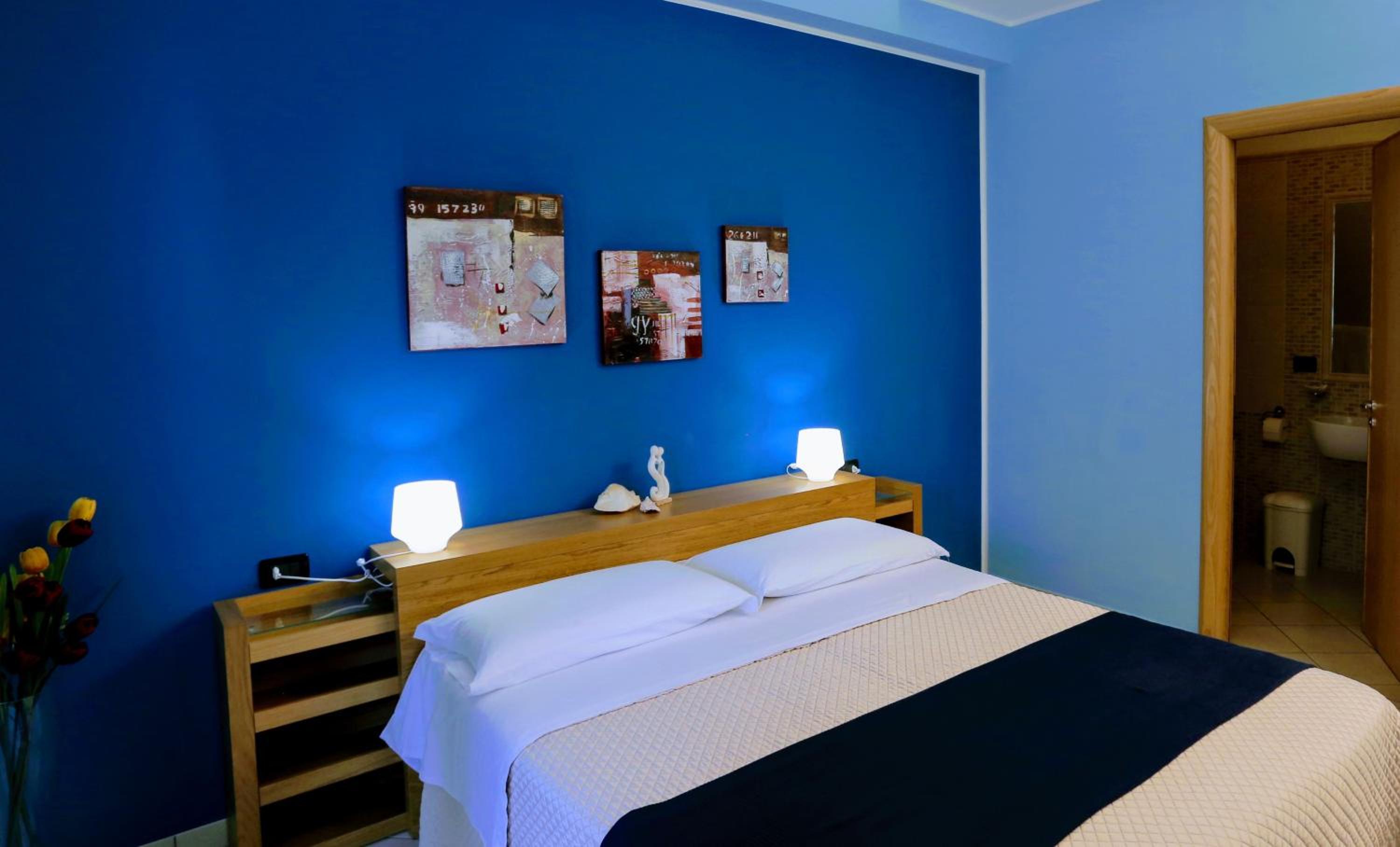 Double or Twin Room with Terrace