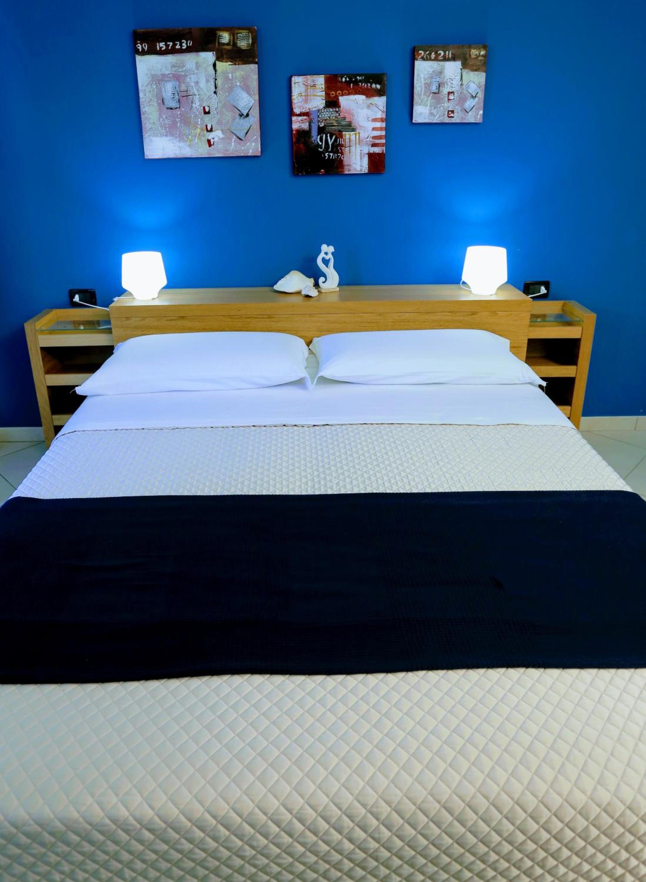 Double or Twin Room with Terrace photo 3